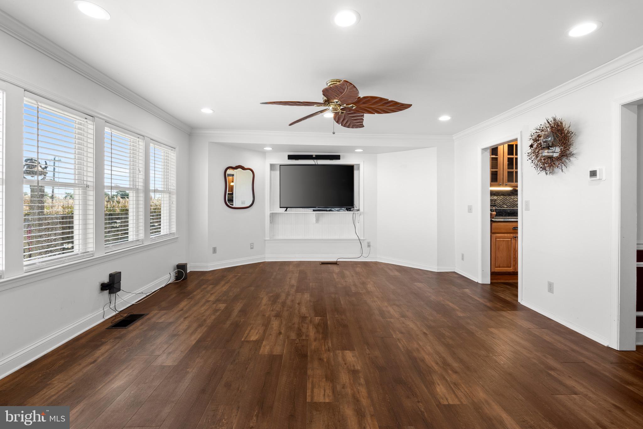 FISHING CREEK - Residential