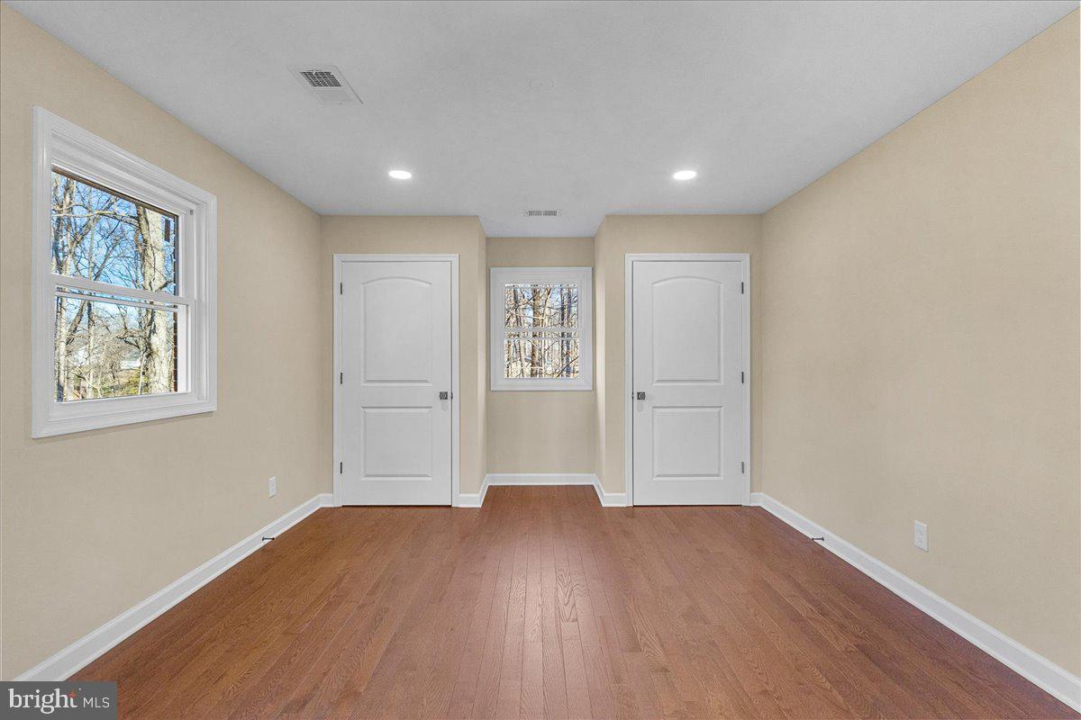 HICKORY HILL ESTATES - Residential