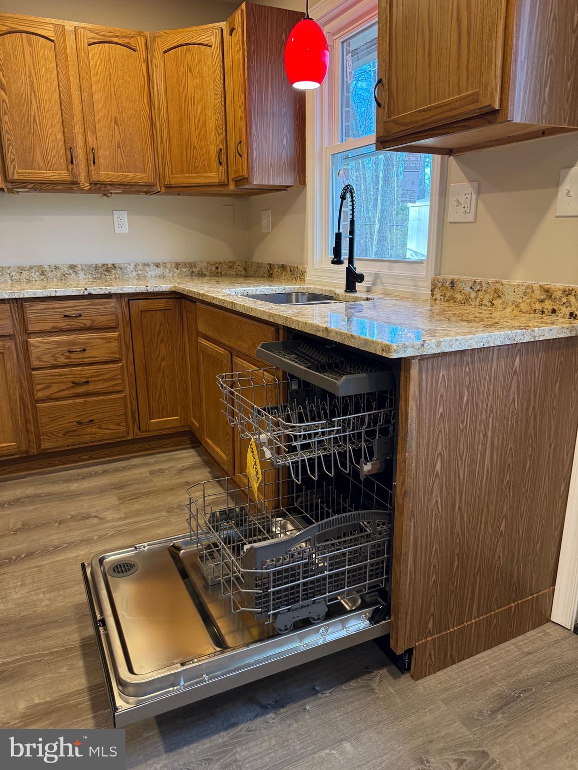 HICKORY HILL ESTATES - Residential