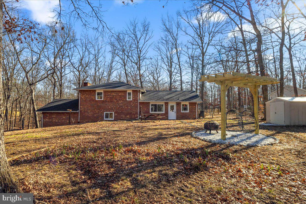 HICKORY HILL ESTATES - Residential