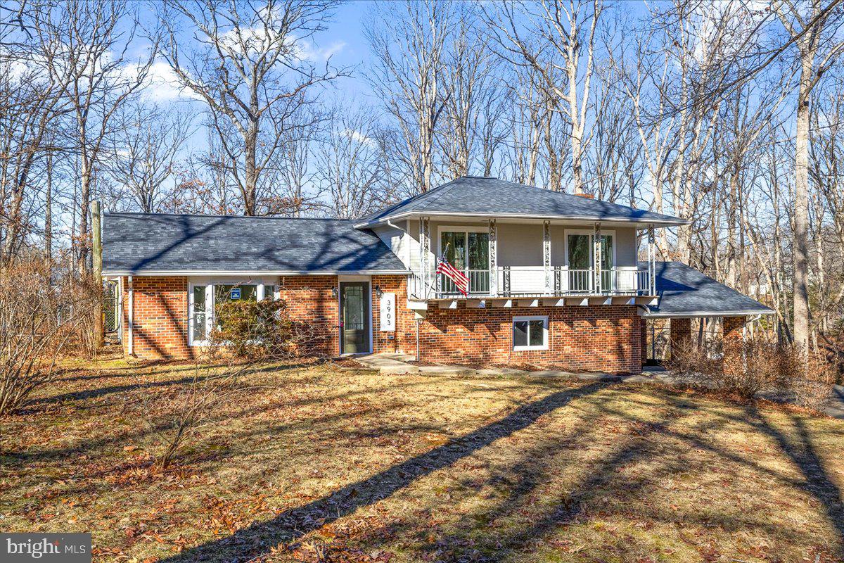 HICKORY HILL ESTATES - Residential