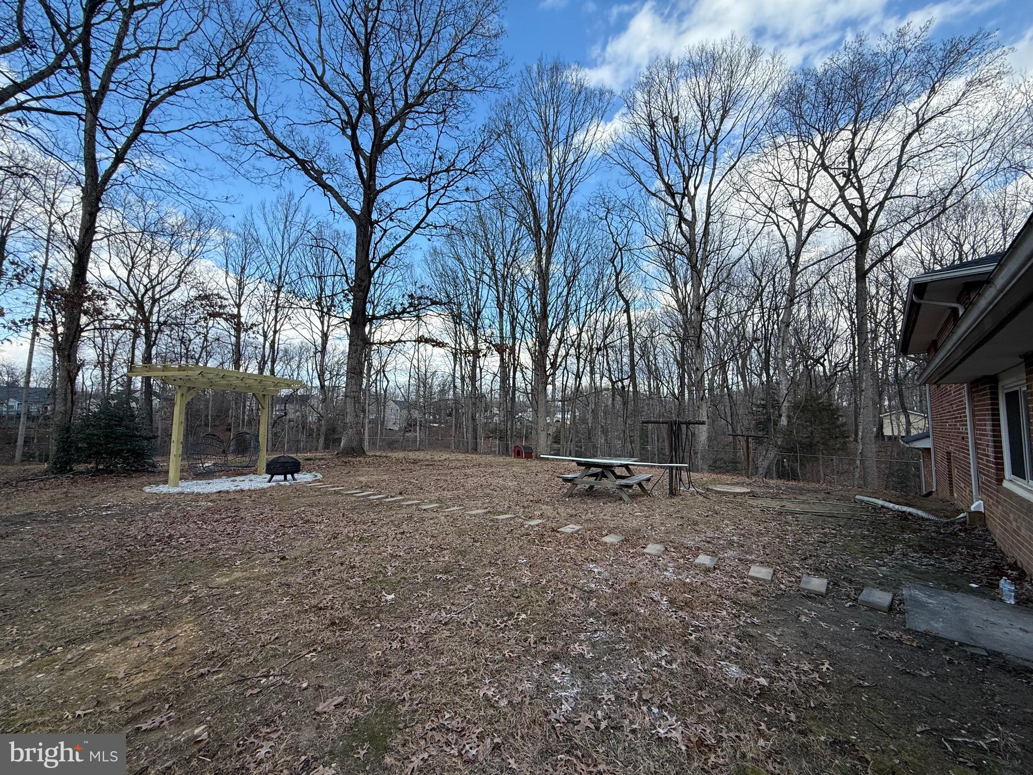 HICKORY HILL ESTATES - Residential