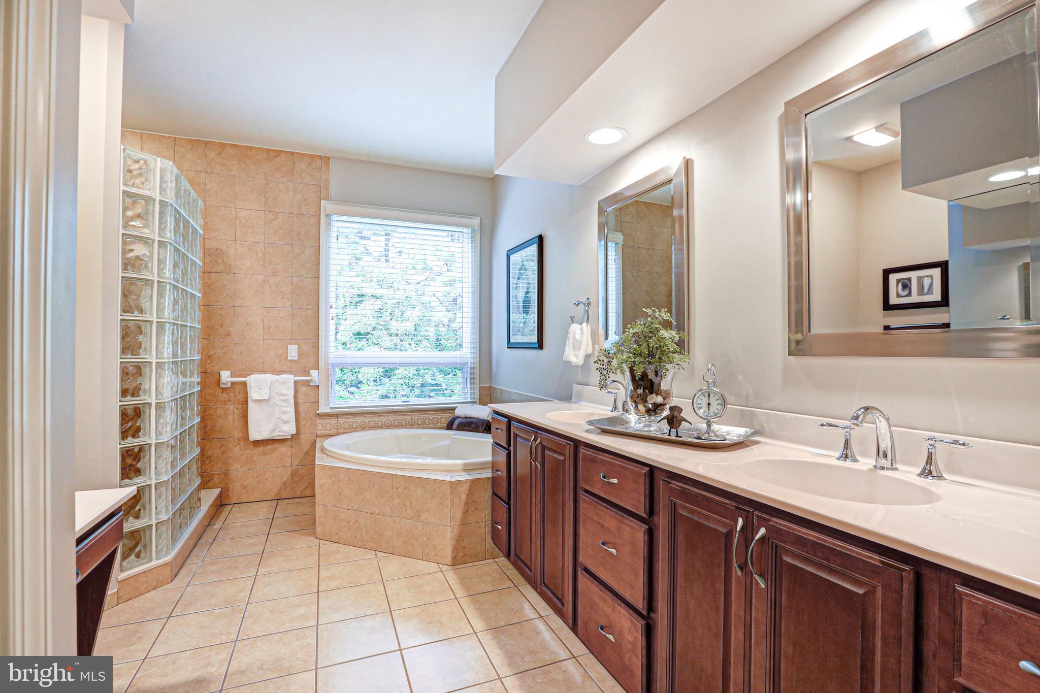 PEARCE CREEK - Residential