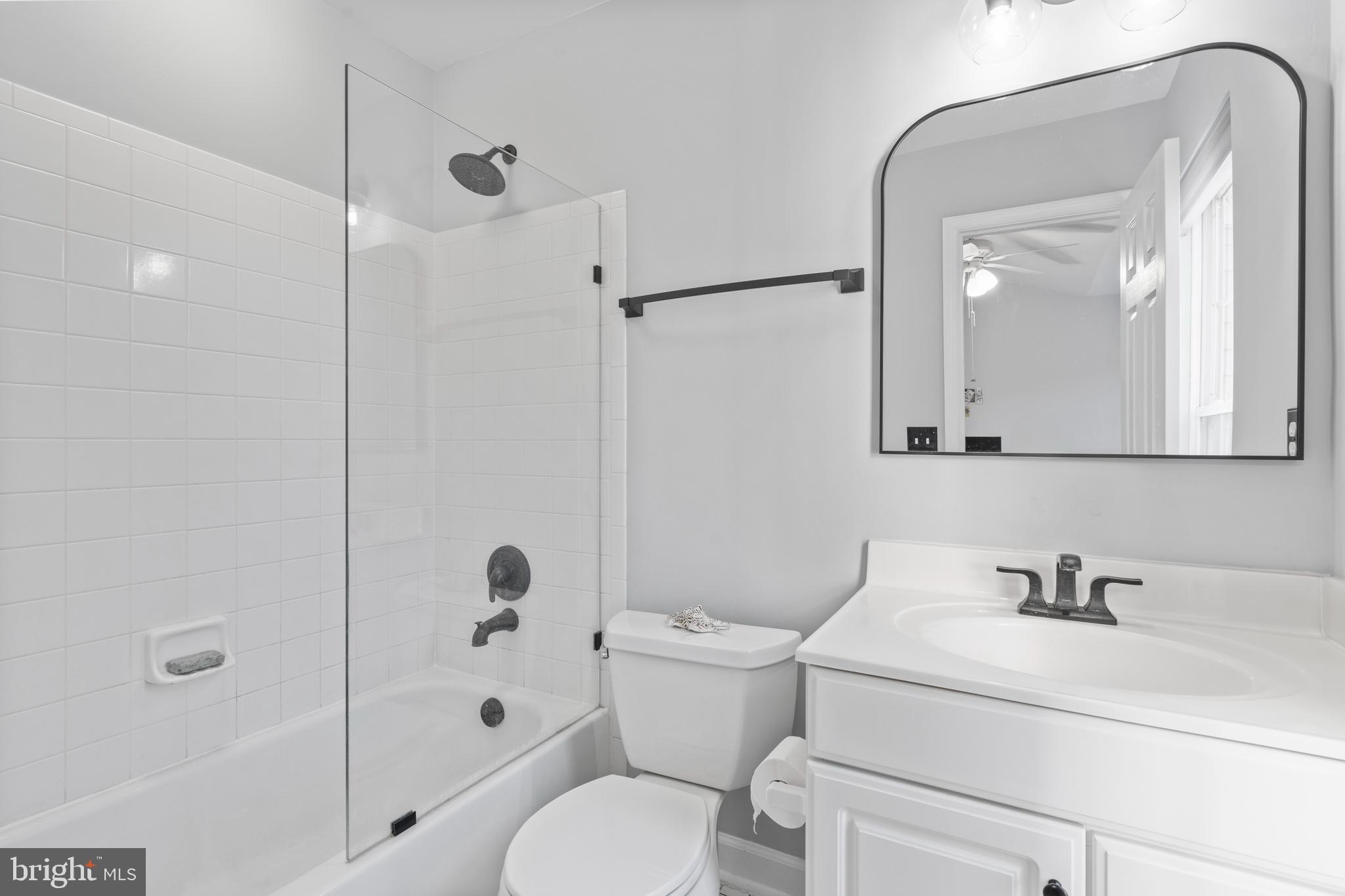 LOWES ISLAND - Residential Lease