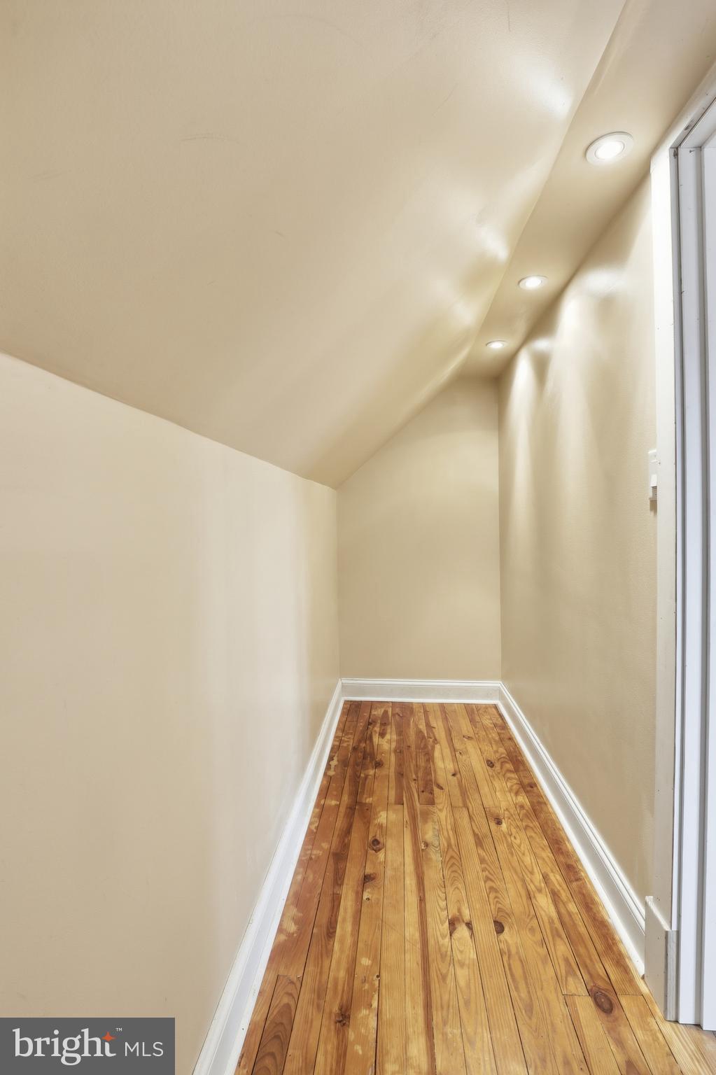 HARRINGTON - Residential