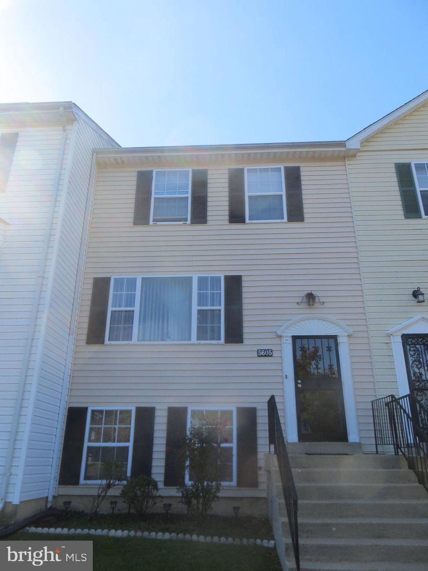 You'll love this move in ready 3 story townhome that's tucked away in District Heights. It has 3 bedrooms, 2.5 baths and a full basement that leads out to a fenced yard. The main level has new carpet and laminate flooring in the foyer. The open concept is perfect for entertaining. The kitchen boast stainless steel appliances and stone countertops. The full basement has a full bath and plenty of space for relaxing. The HVAC system is only 2 years old. The roof is 2.5 years old. Just pack up and move right in! Lot's of recreation facilities nearby. Accessible to public transportation.