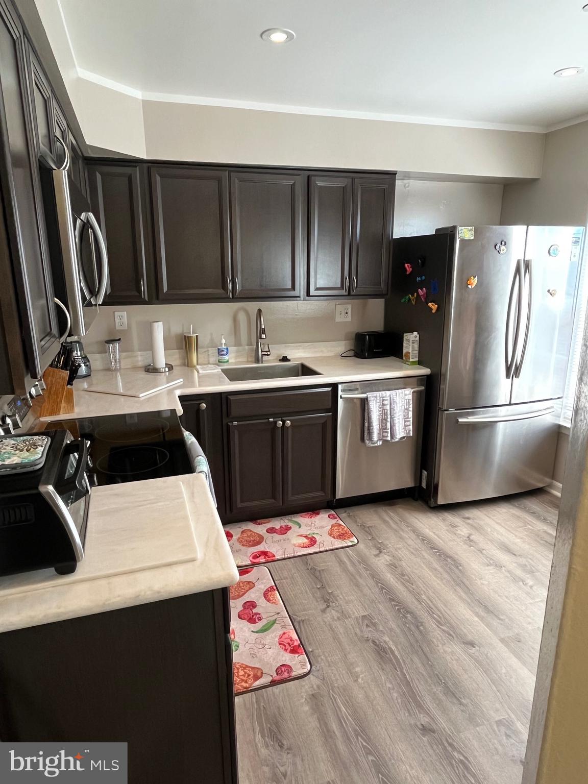 CROWNE MEADOWS - Residential