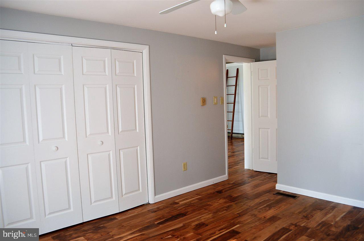 LAKE MEADE - Residential