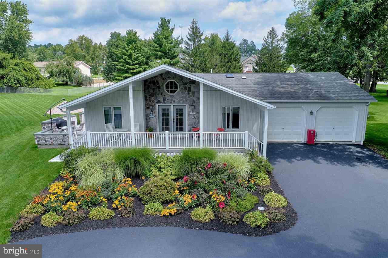 LAKE MEADE - Residential