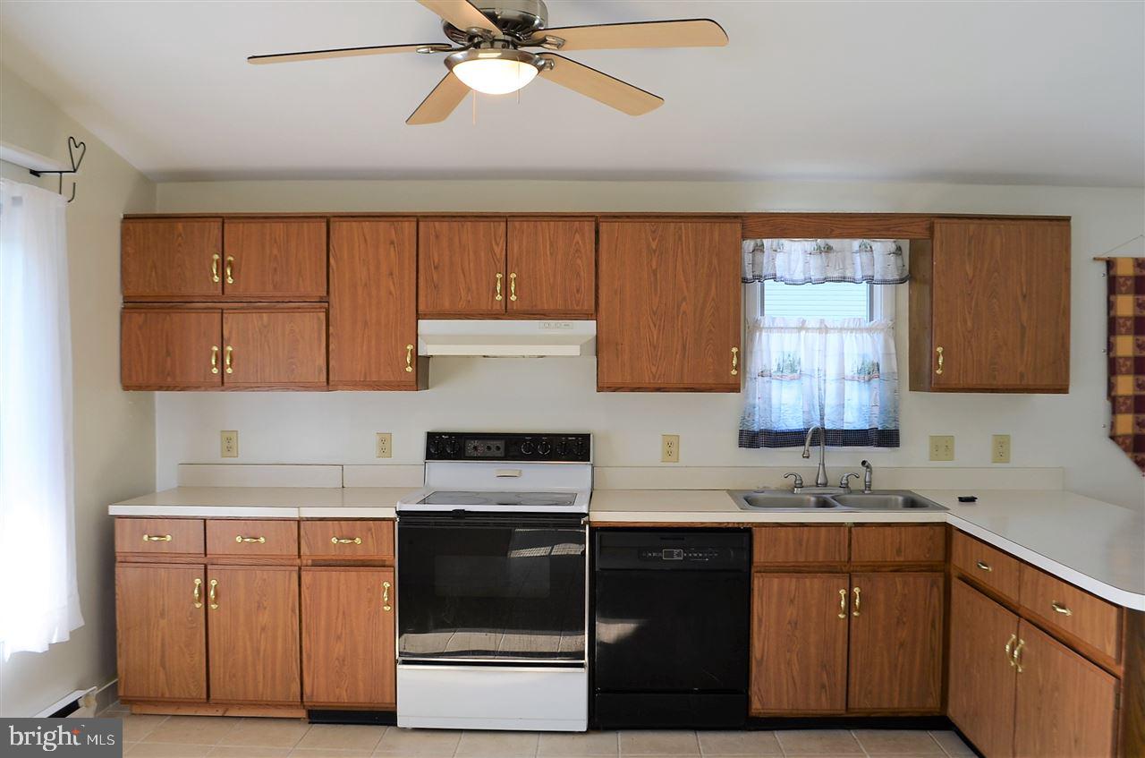 LAKE MEADE - Residential