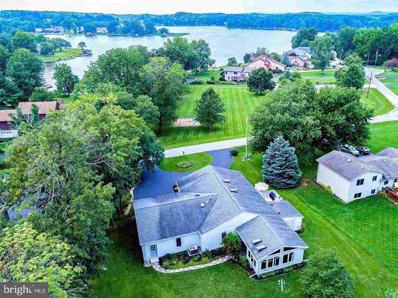 LAKE MEADE - Residential