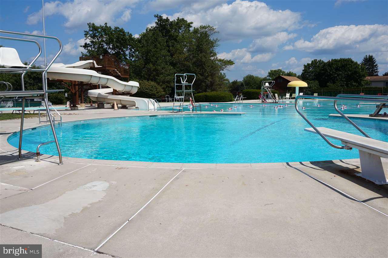 LAKE MEADE - Residential