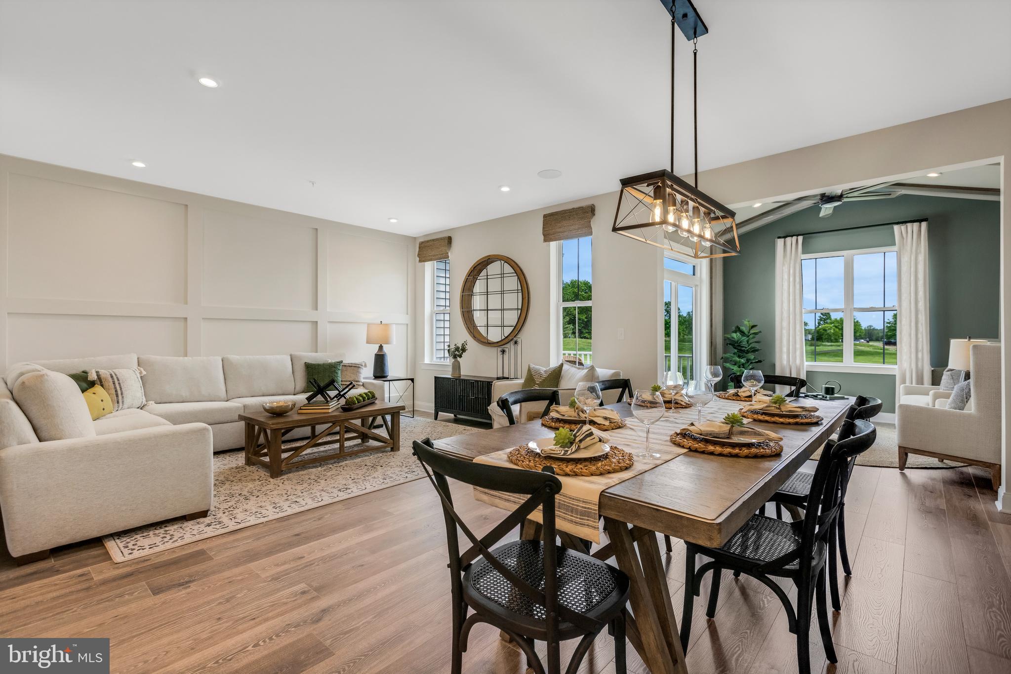 MASON SQUARE - Residential