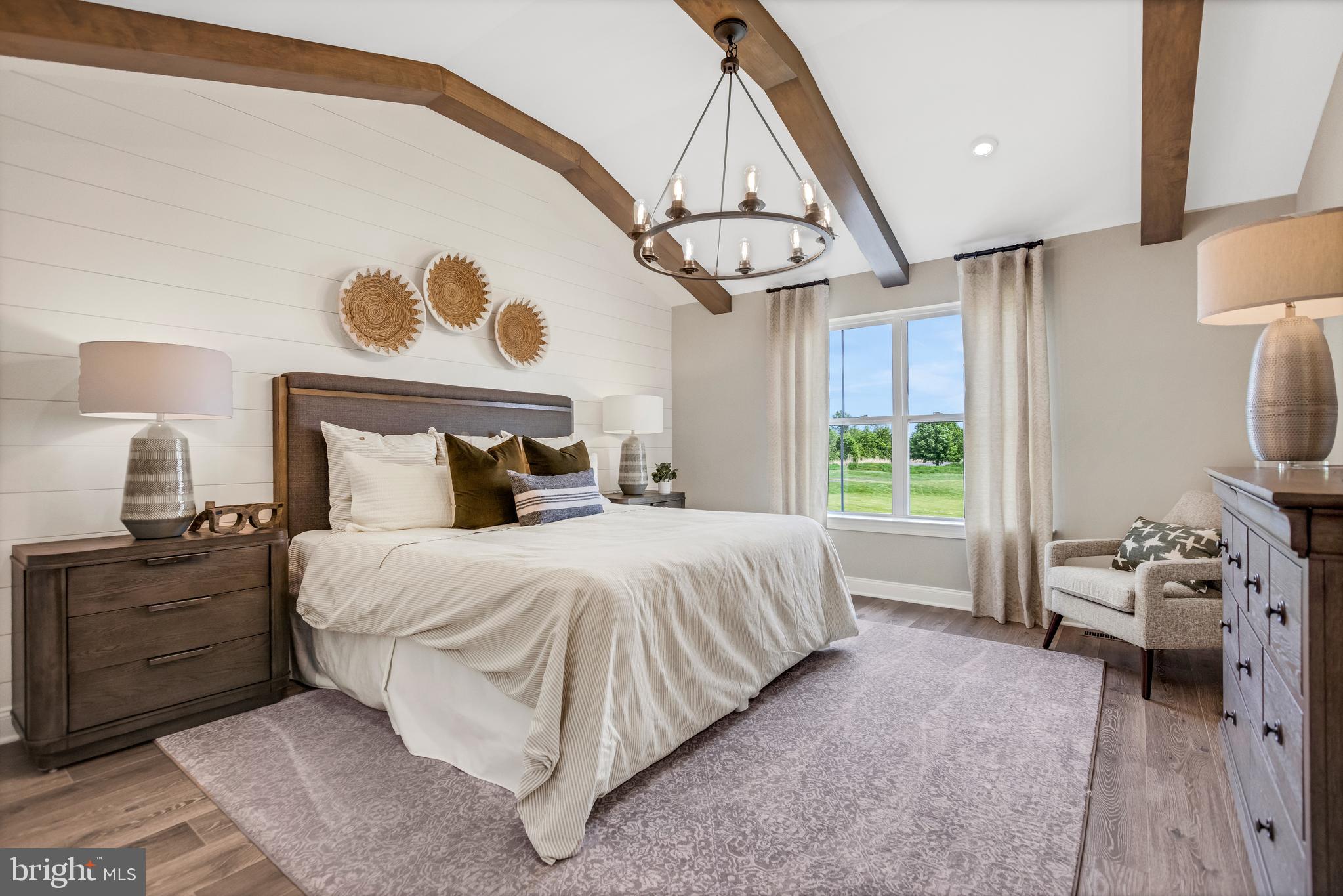 MASON SQUARE - Residential