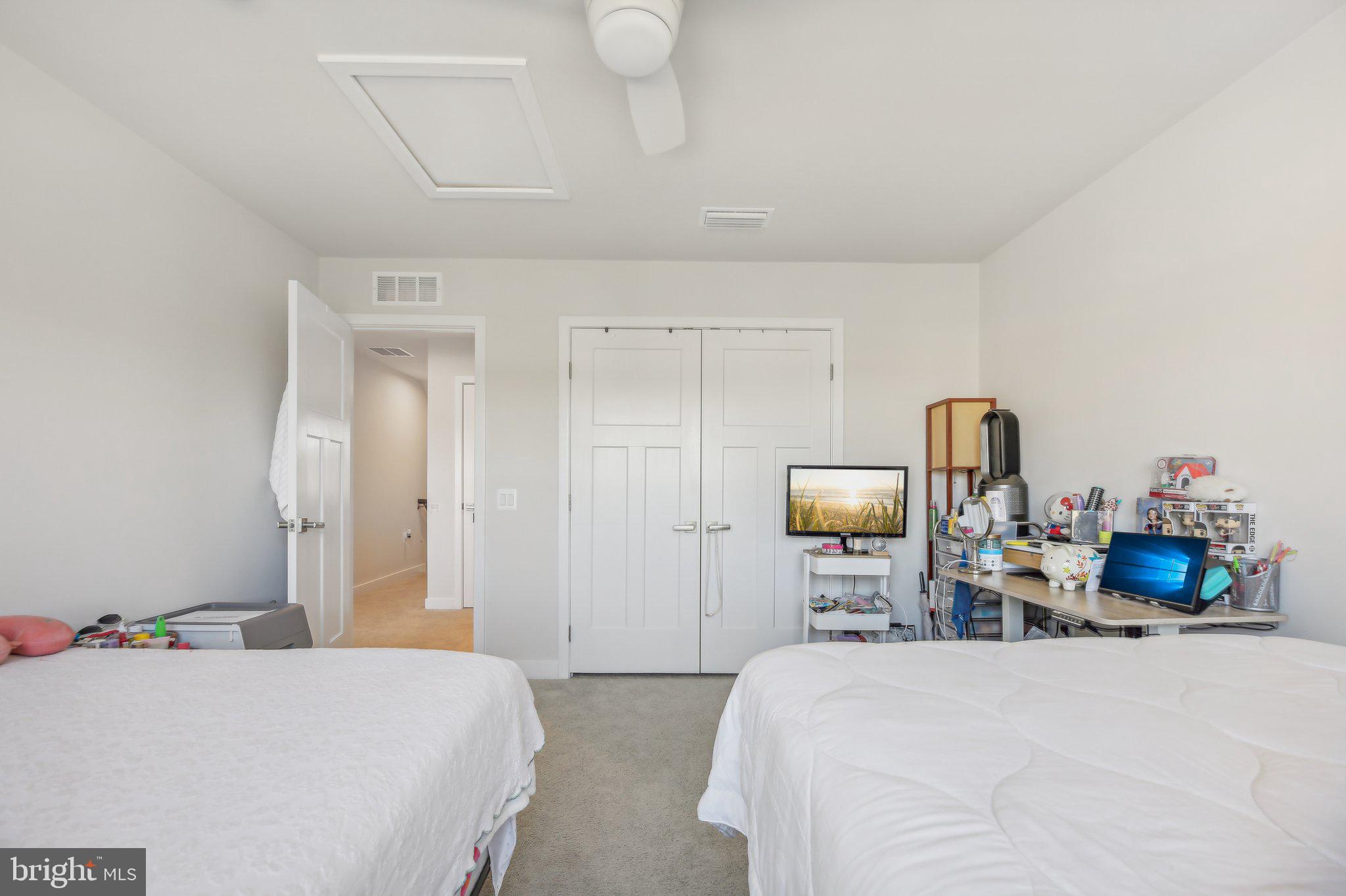 BLOOMFIELDS - Residential