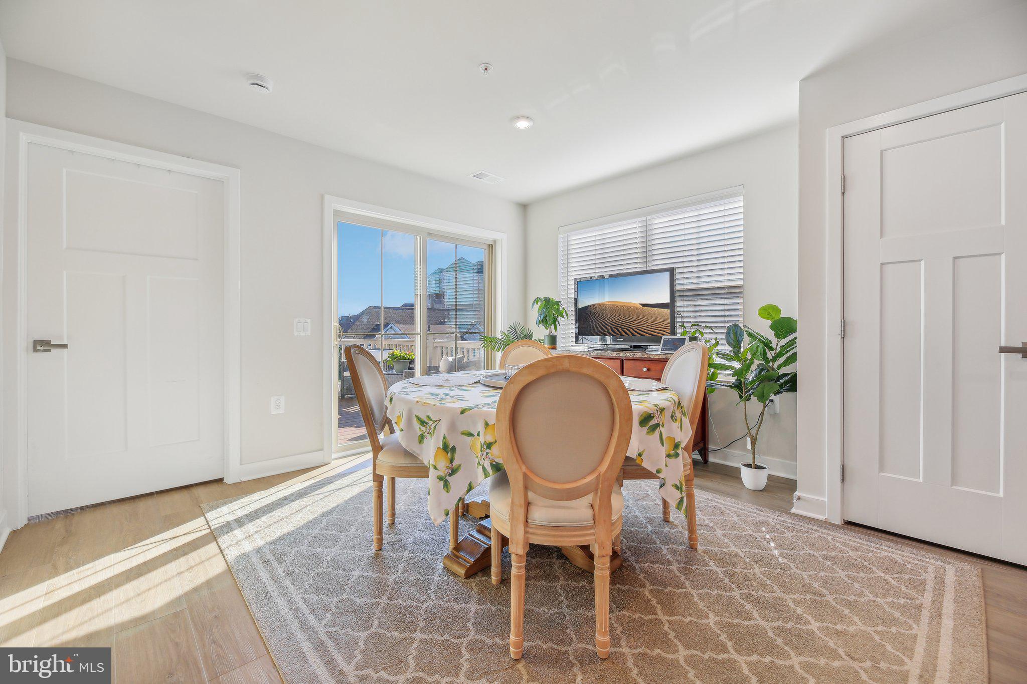 BLOOMFIELDS - Residential