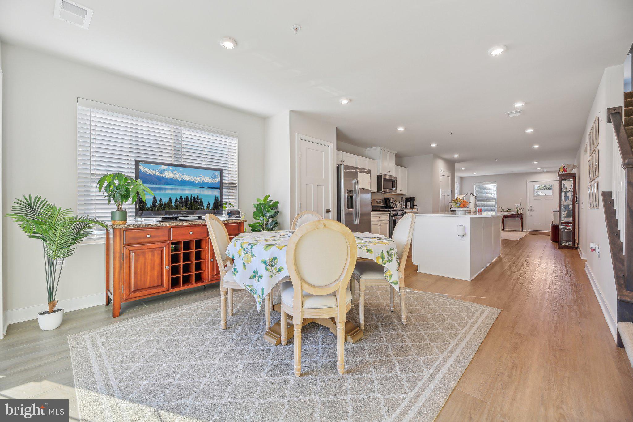 BLOOMFIELDS - Residential