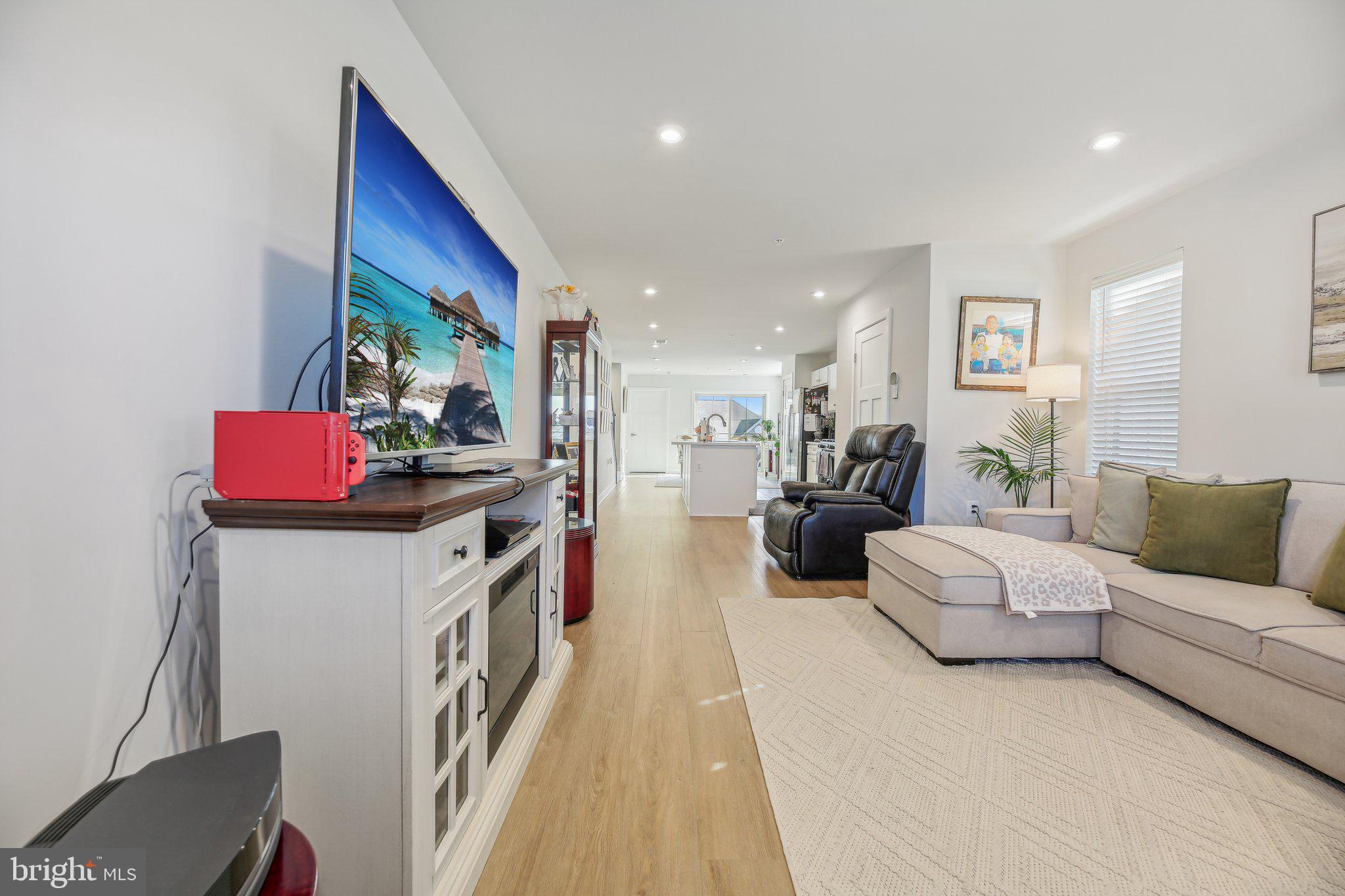 BLOOMFIELDS - Residential