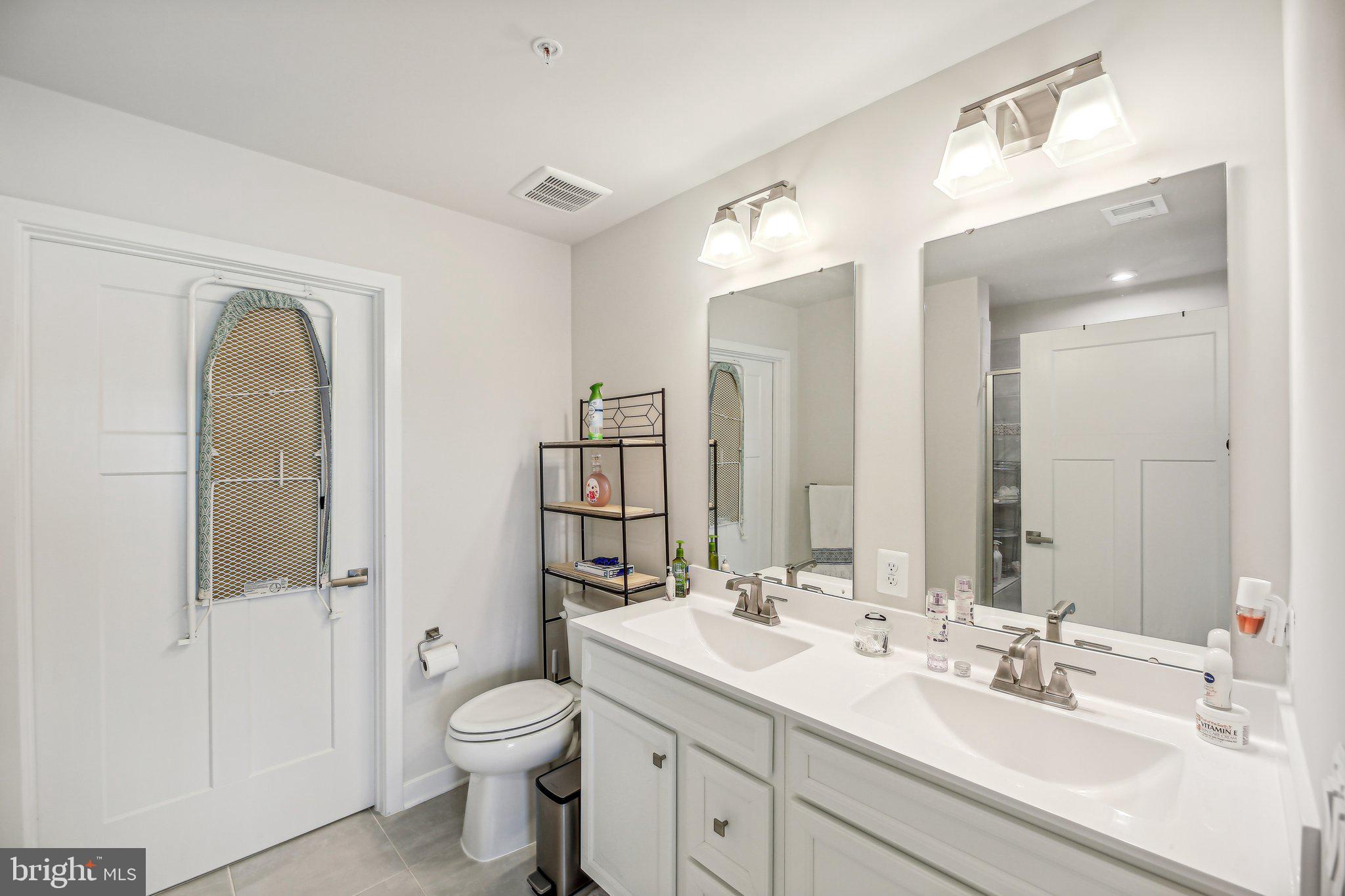 BLOOMFIELDS - Residential