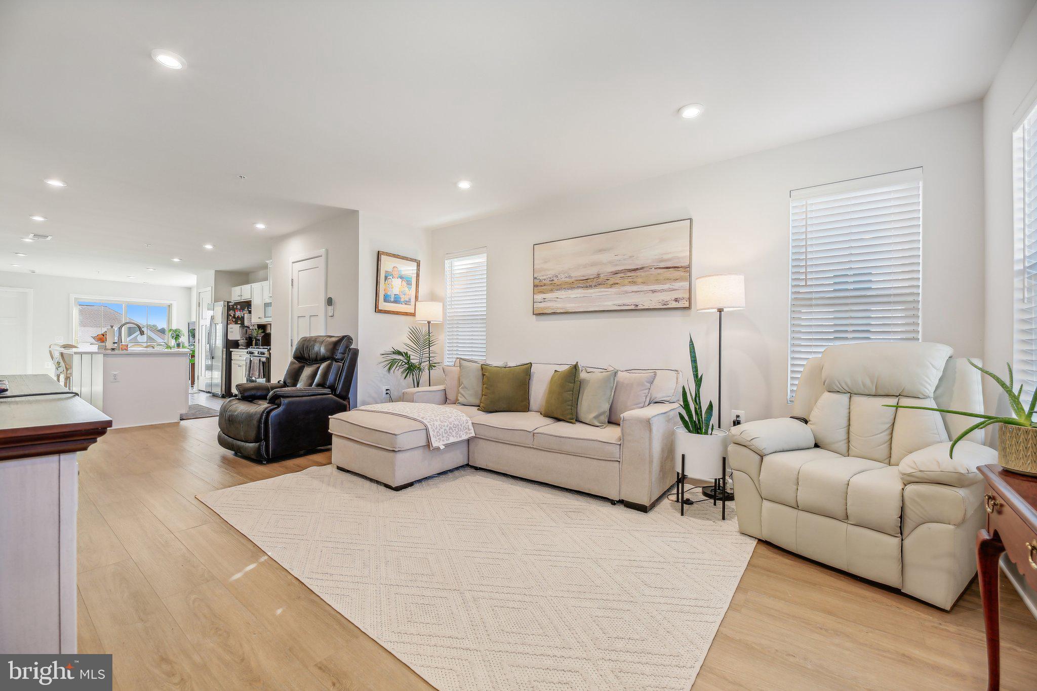 BLOOMFIELDS - Residential