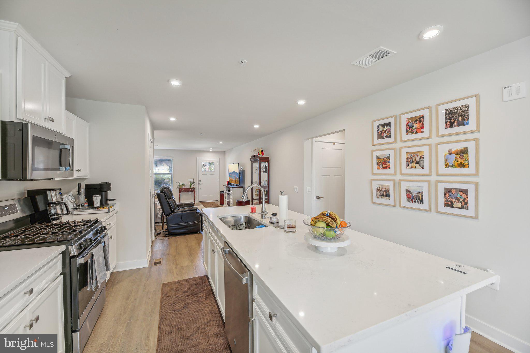 BLOOMFIELDS - Residential