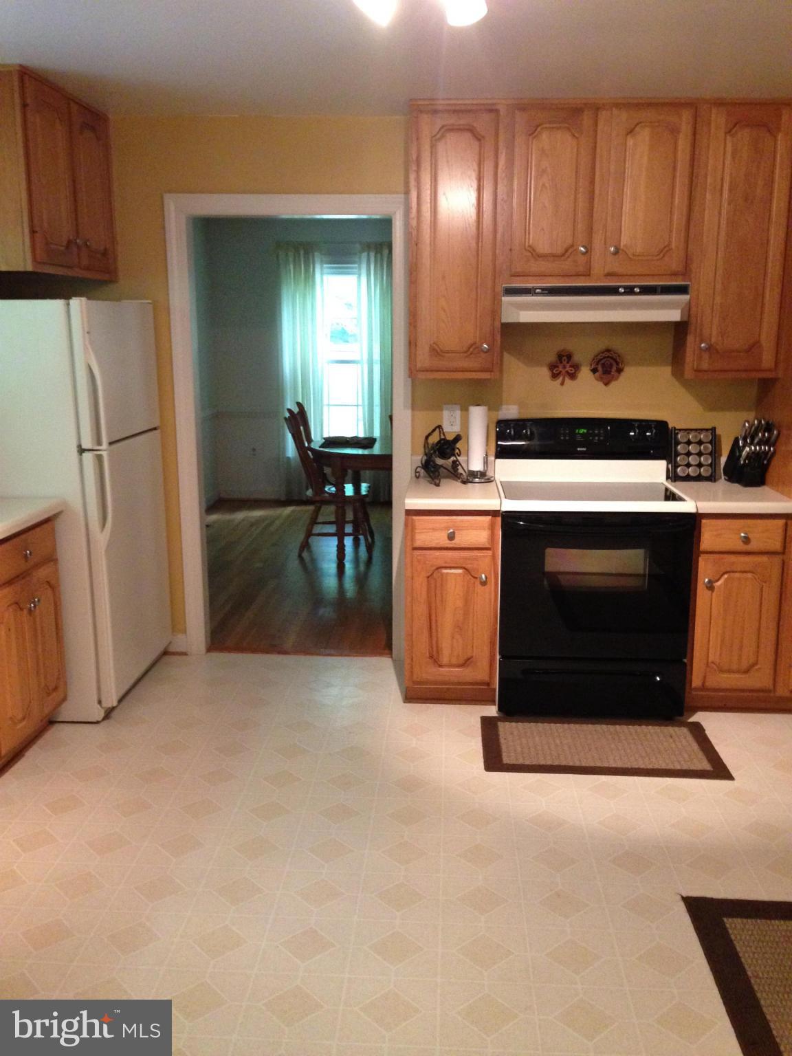 WOODBINE WOODS - Residential Lease