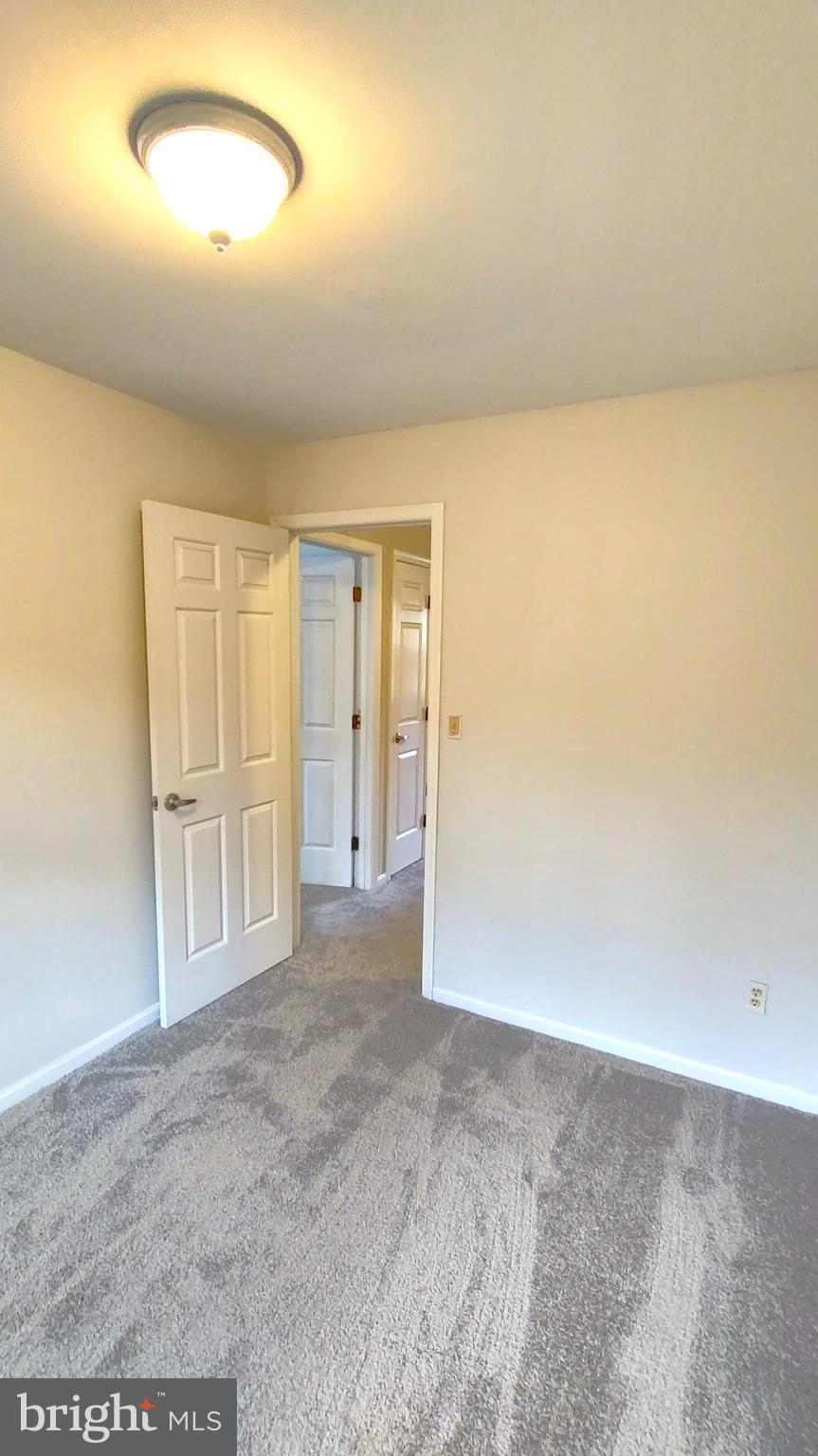 MADONNA MANOR - Residential