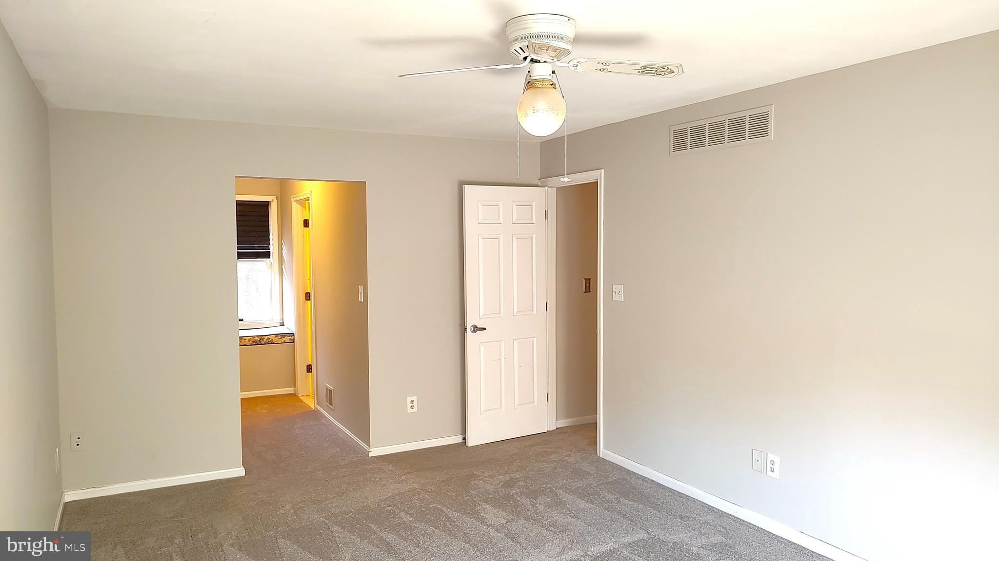 MADONNA MANOR - Residential