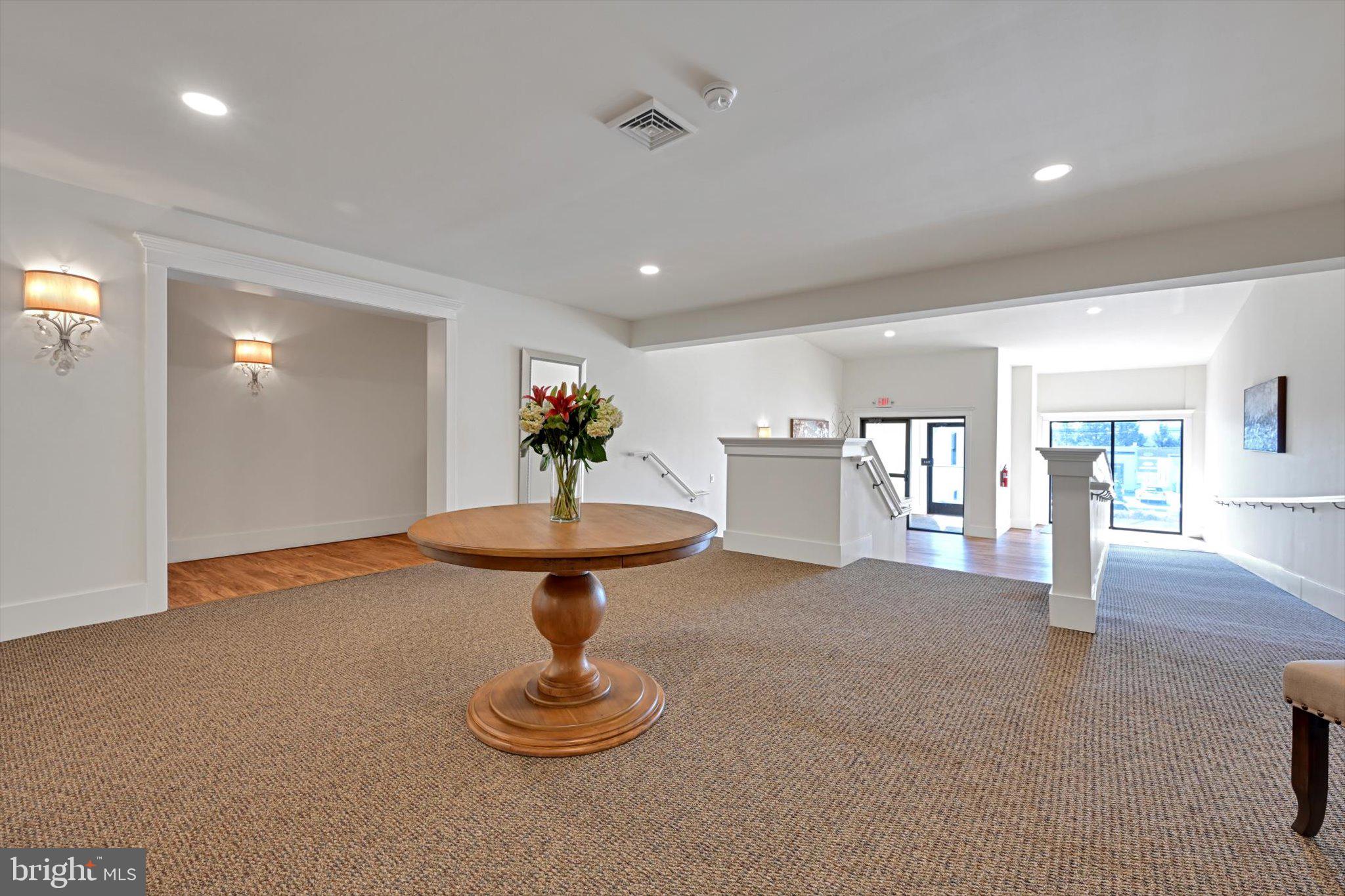 955 W MAIN STREET 5