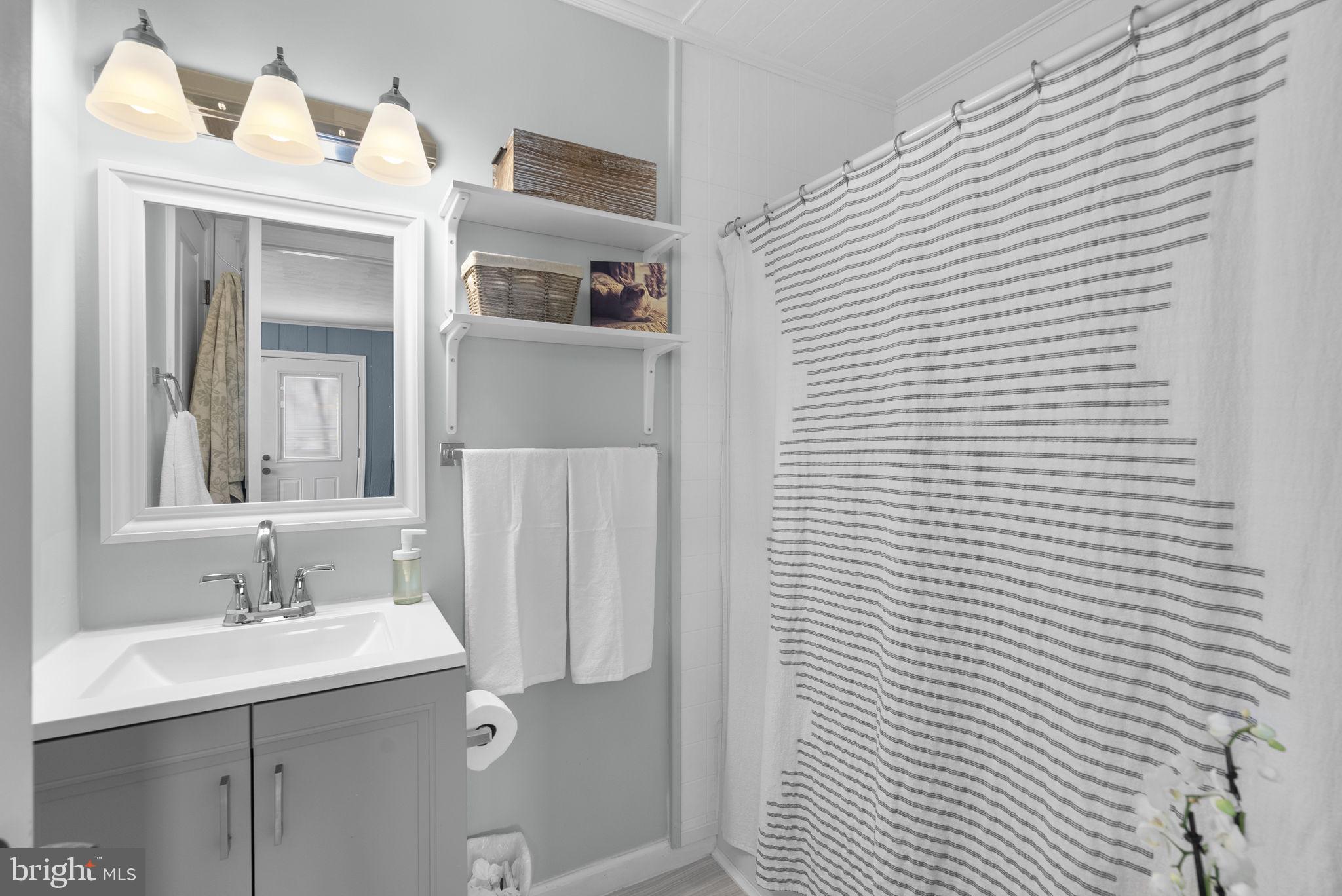 HOLLYWOOD - Residential