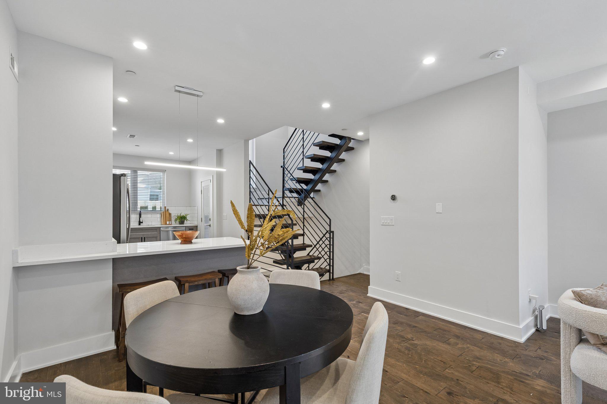 PHILADELPHIA (SOUTH) - Residential
