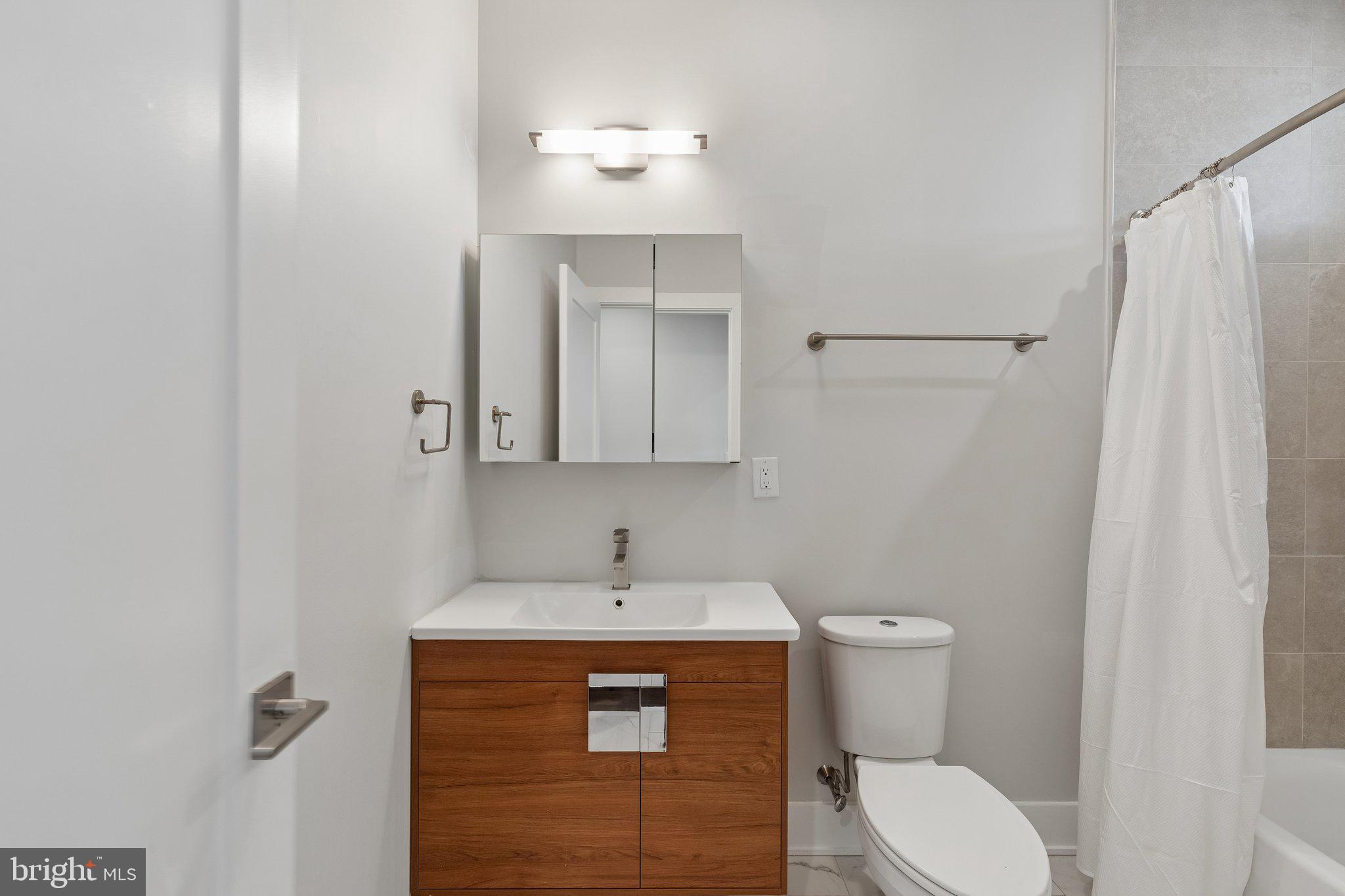 PHILADELPHIA (SOUTH) - Residential