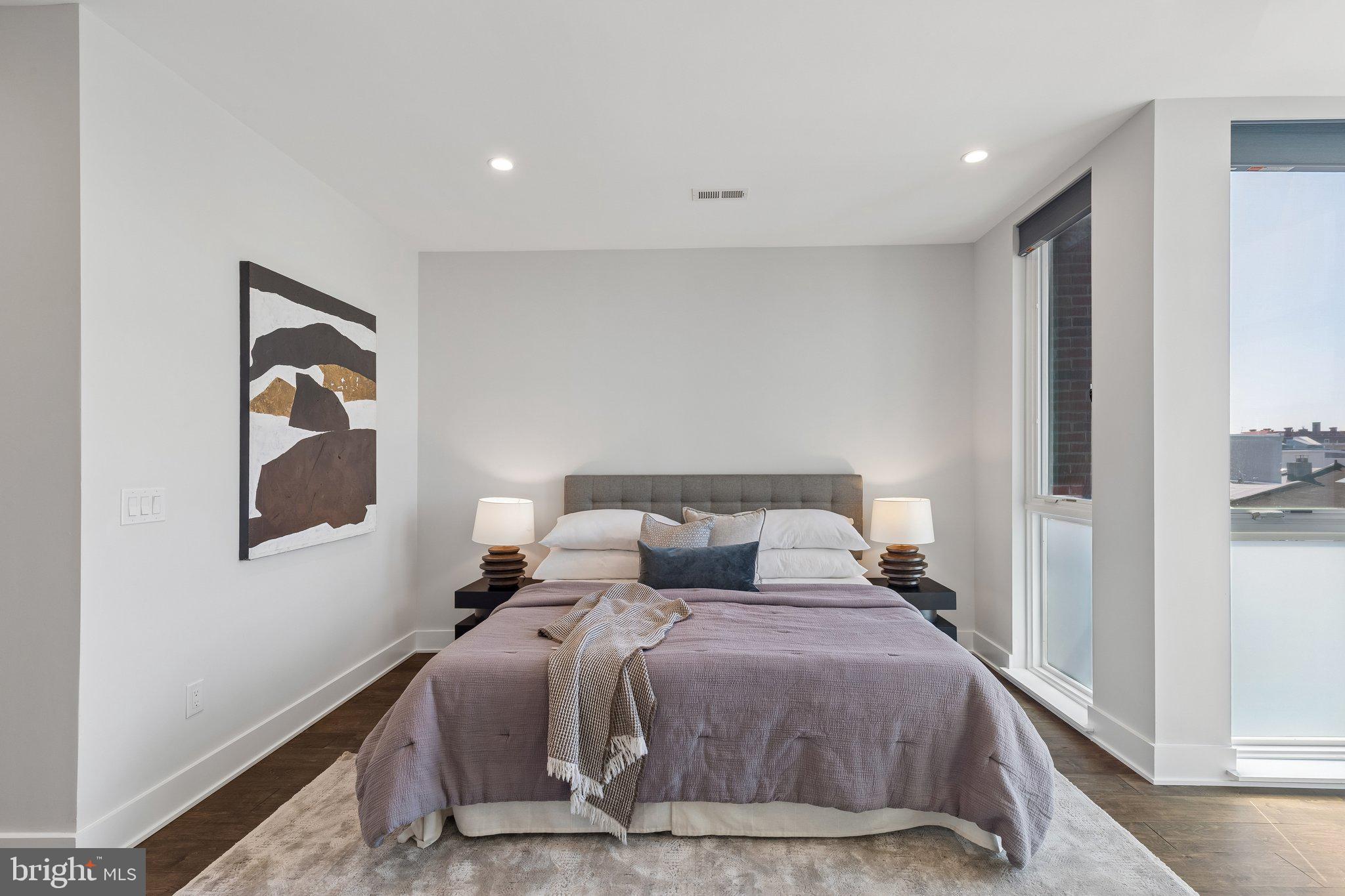 PHILADELPHIA (SOUTH) - Residential