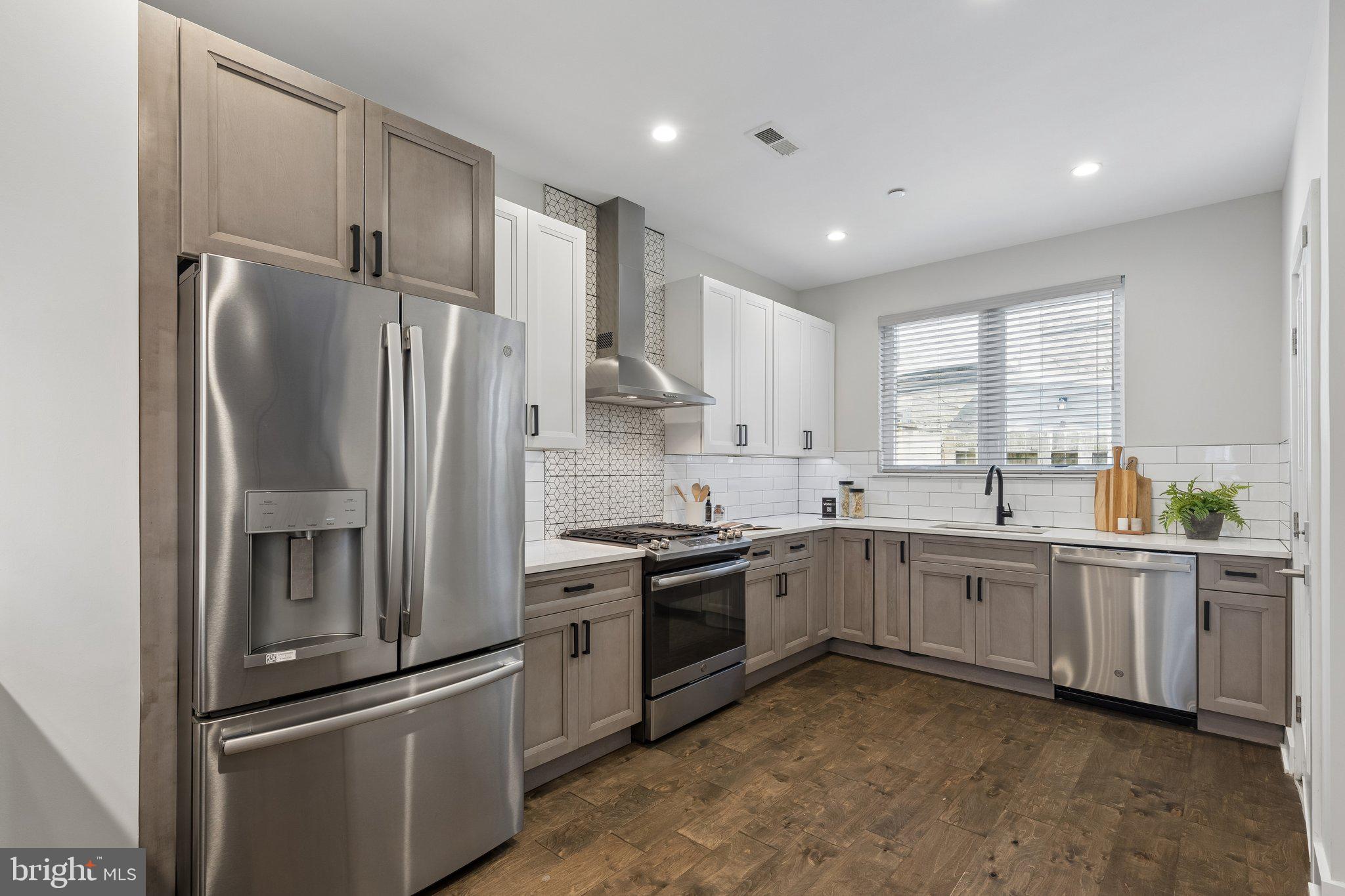 PHILADELPHIA (SOUTH) - Residential