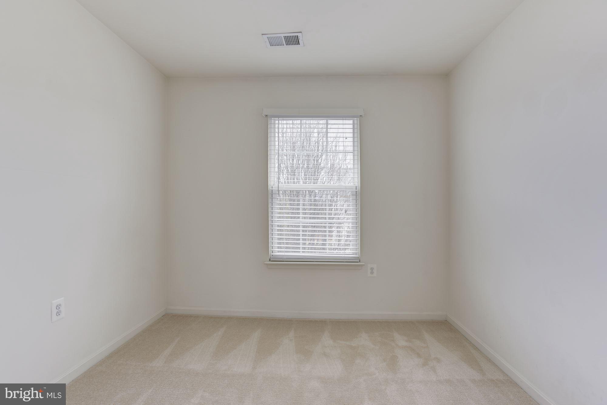 SYCAMORE HILL - Residential