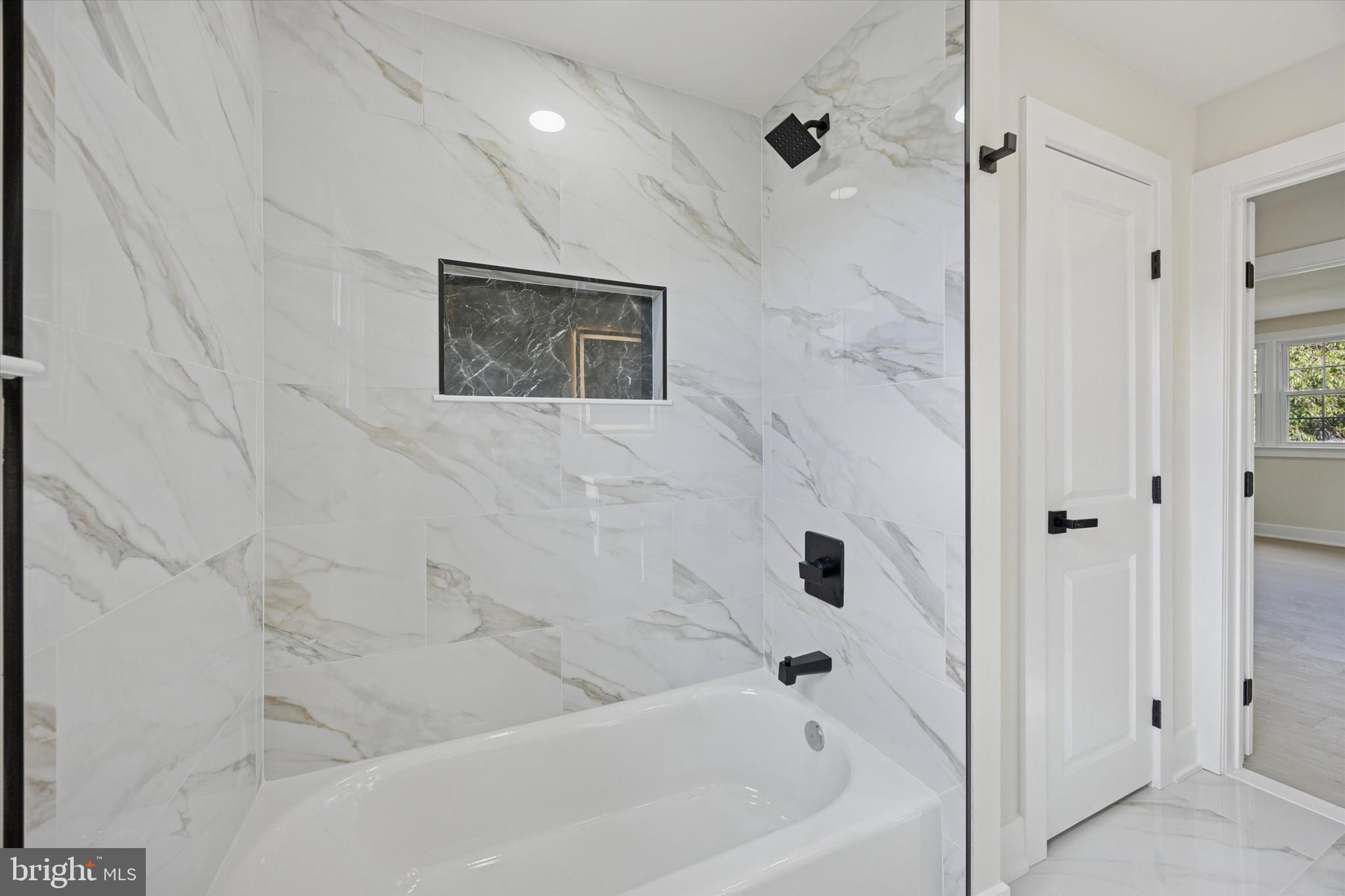 CHERRY HILL ESTATE - Residential