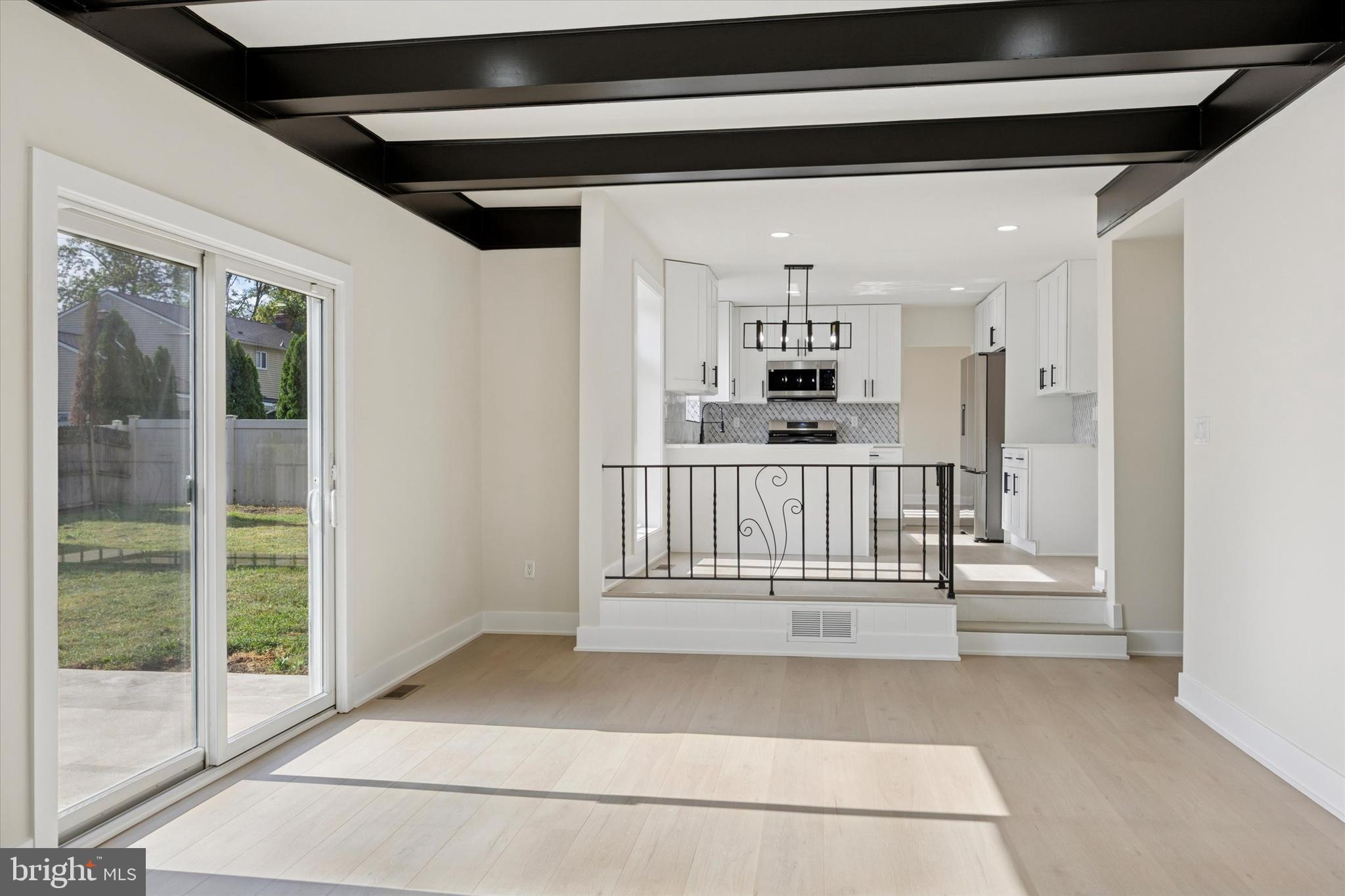 CHERRY HILL ESTATE - Residential