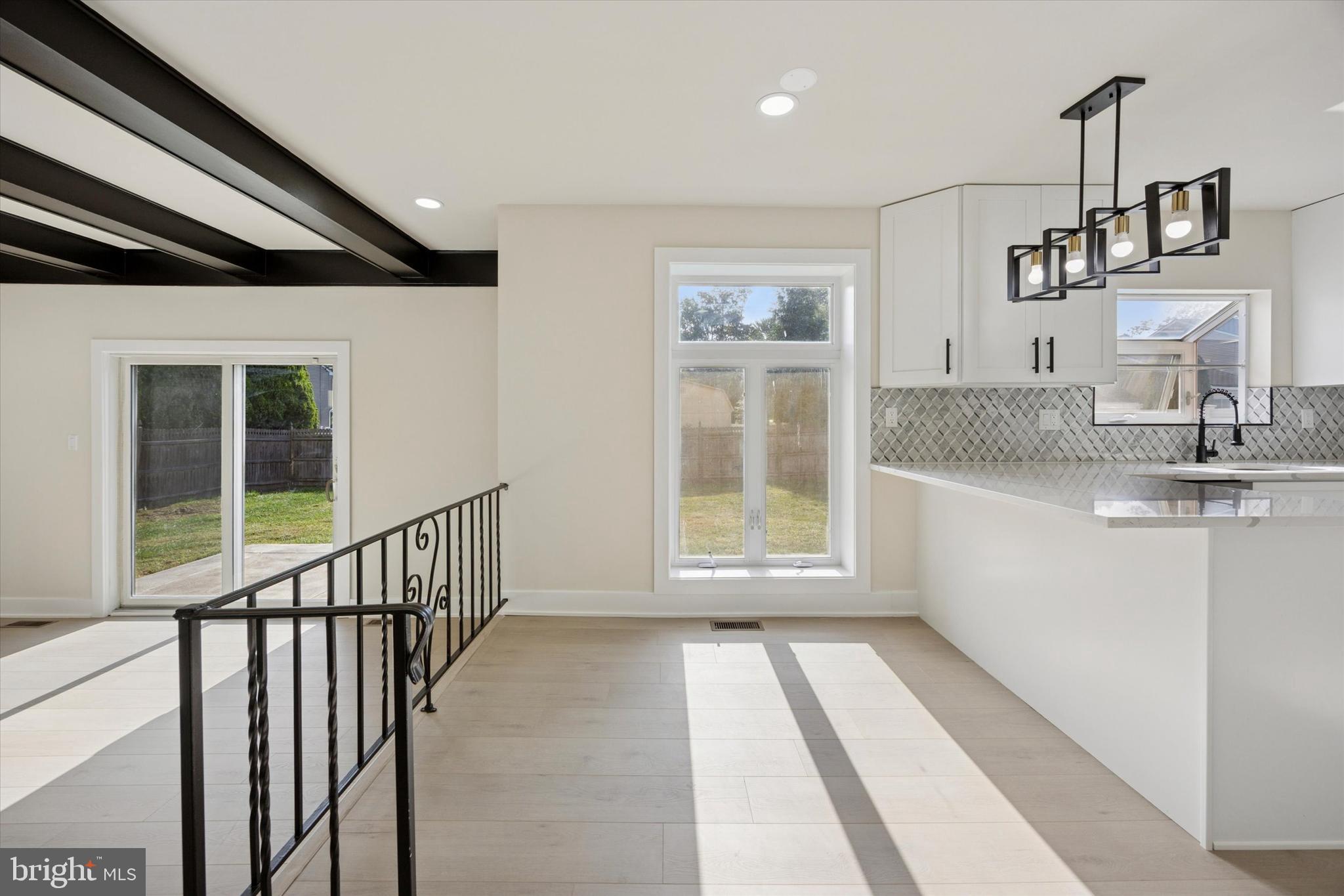 CHERRY HILL ESTATE - Residential