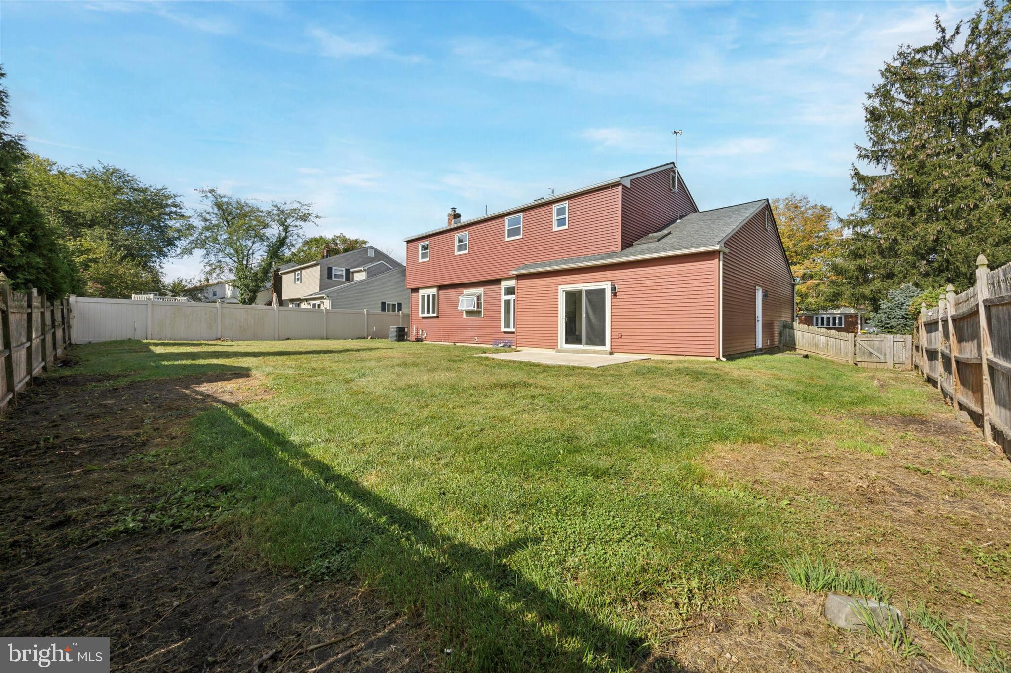 CHERRY HILL ESTATE - Residential