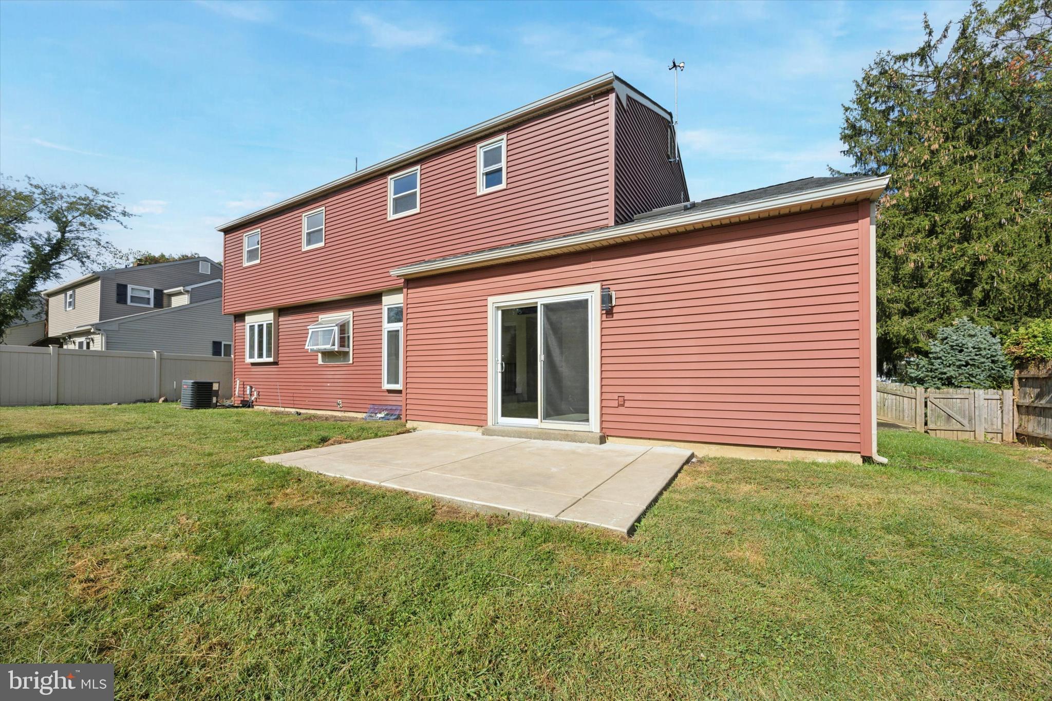 CHERRY HILL ESTATE - Residential