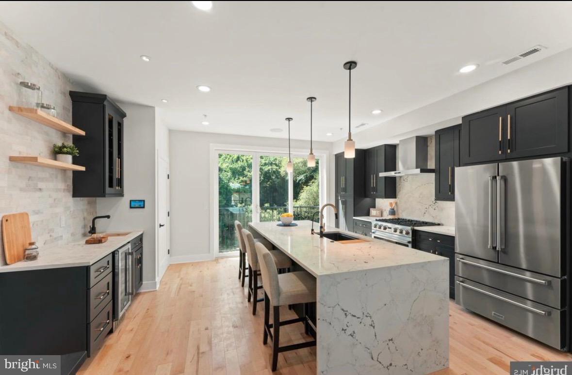 MANAYUNK - Residential Lease