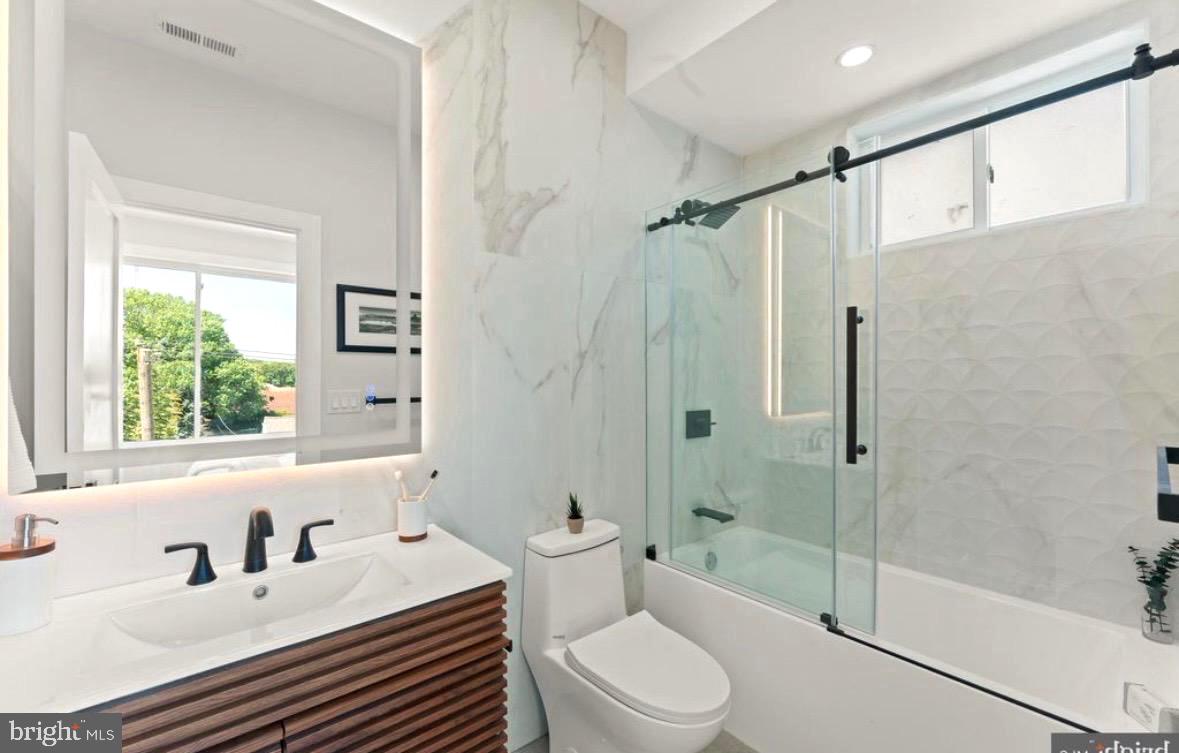 MANAYUNK - Residential Lease