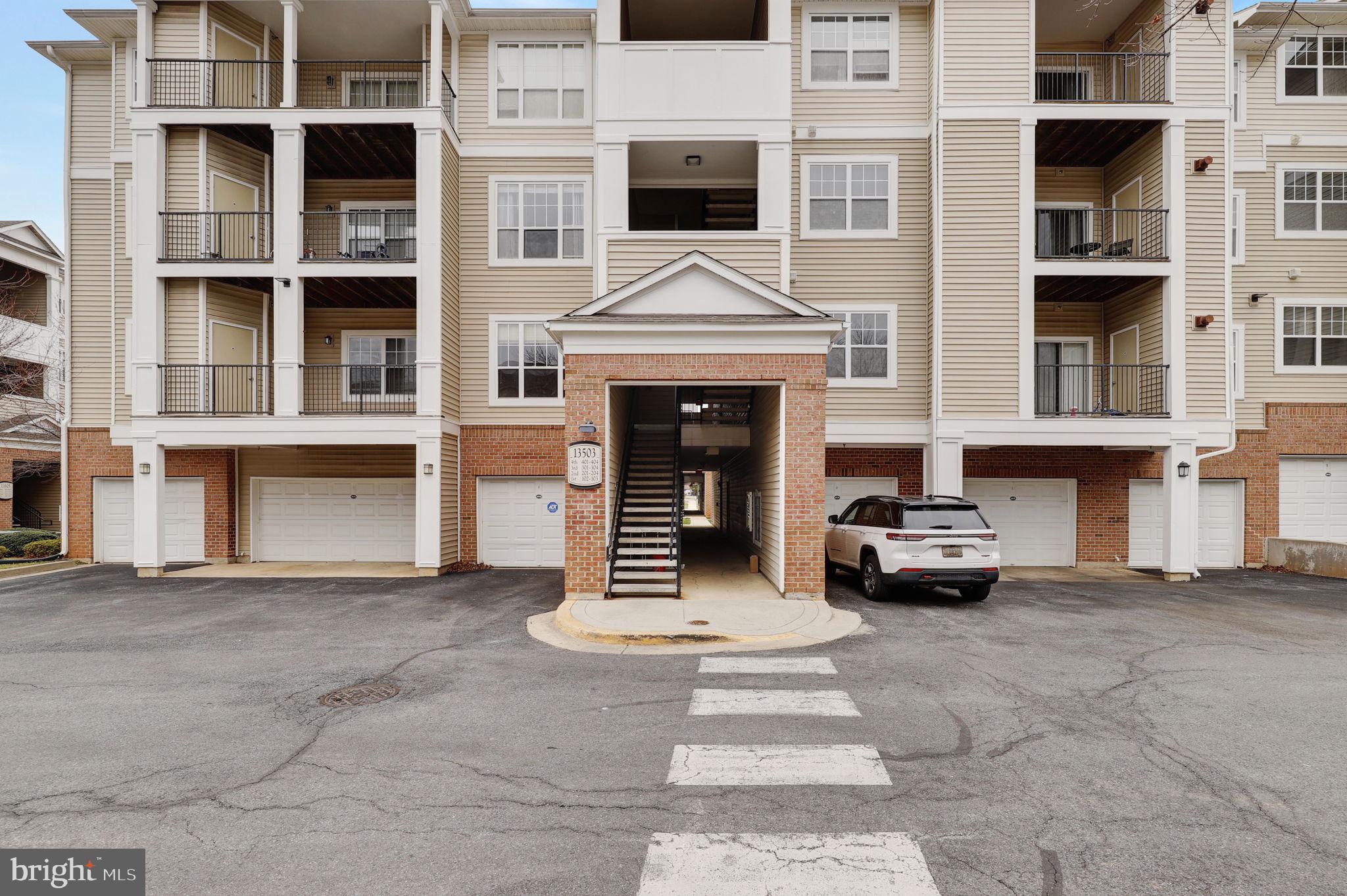 ASHMORE AT GERMANOWN COMMUNITY - Residential