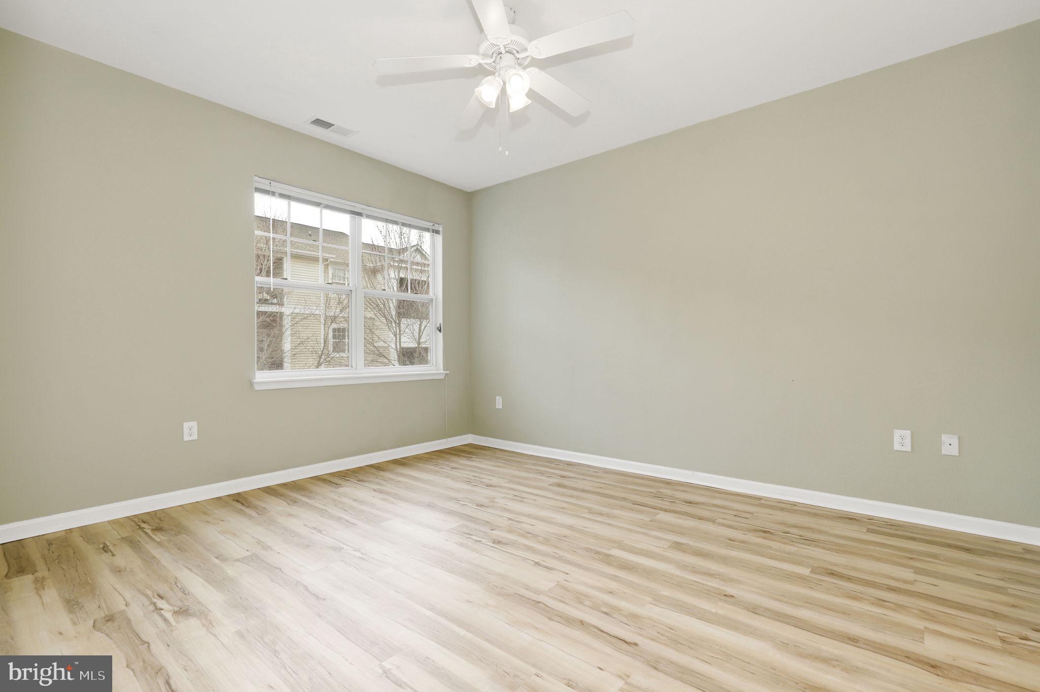 ASHMORE AT GERMANOWN COMMUNITY - Residential