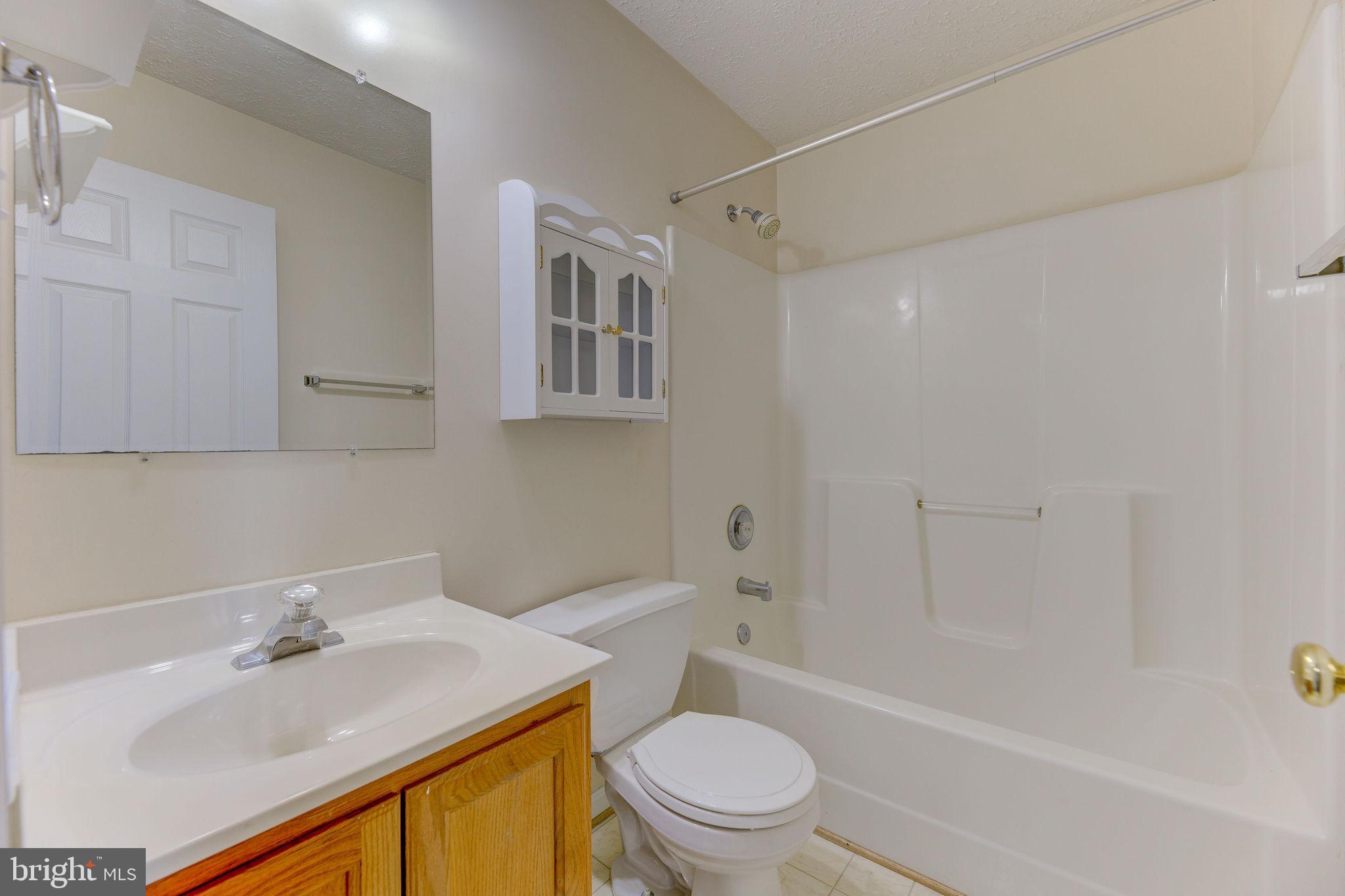 WILLOW WOODS - Residential