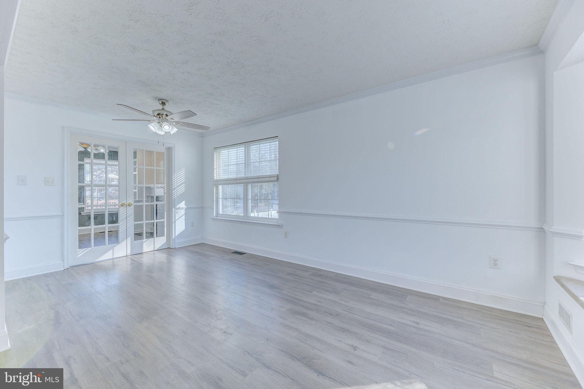 WILLOW WOODS - Residential