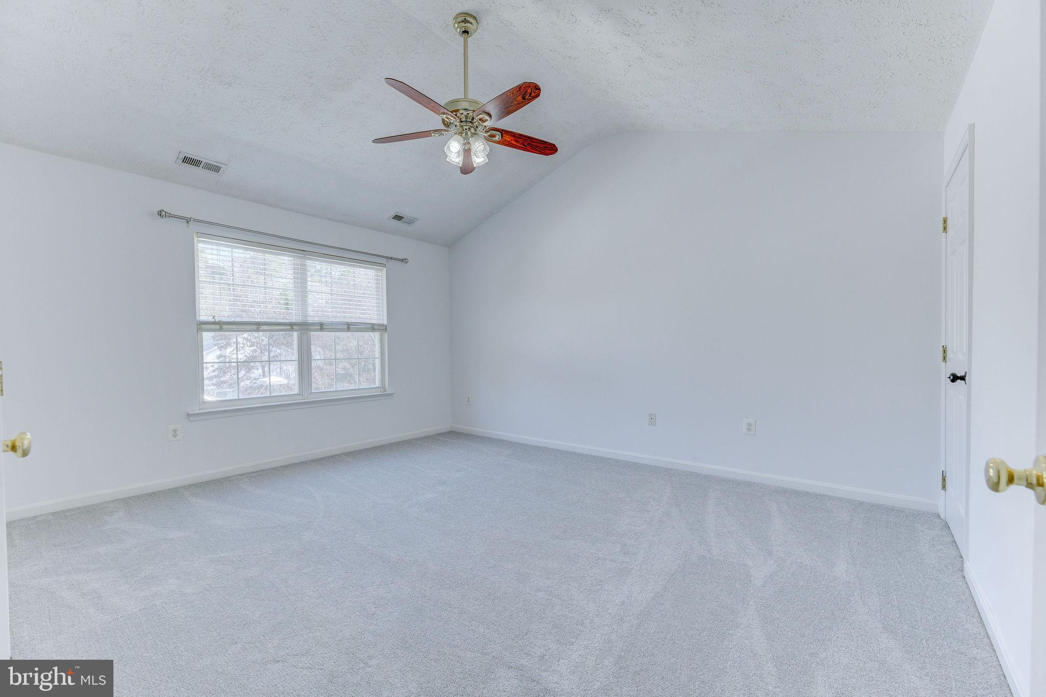 WILLOW WOODS - Residential