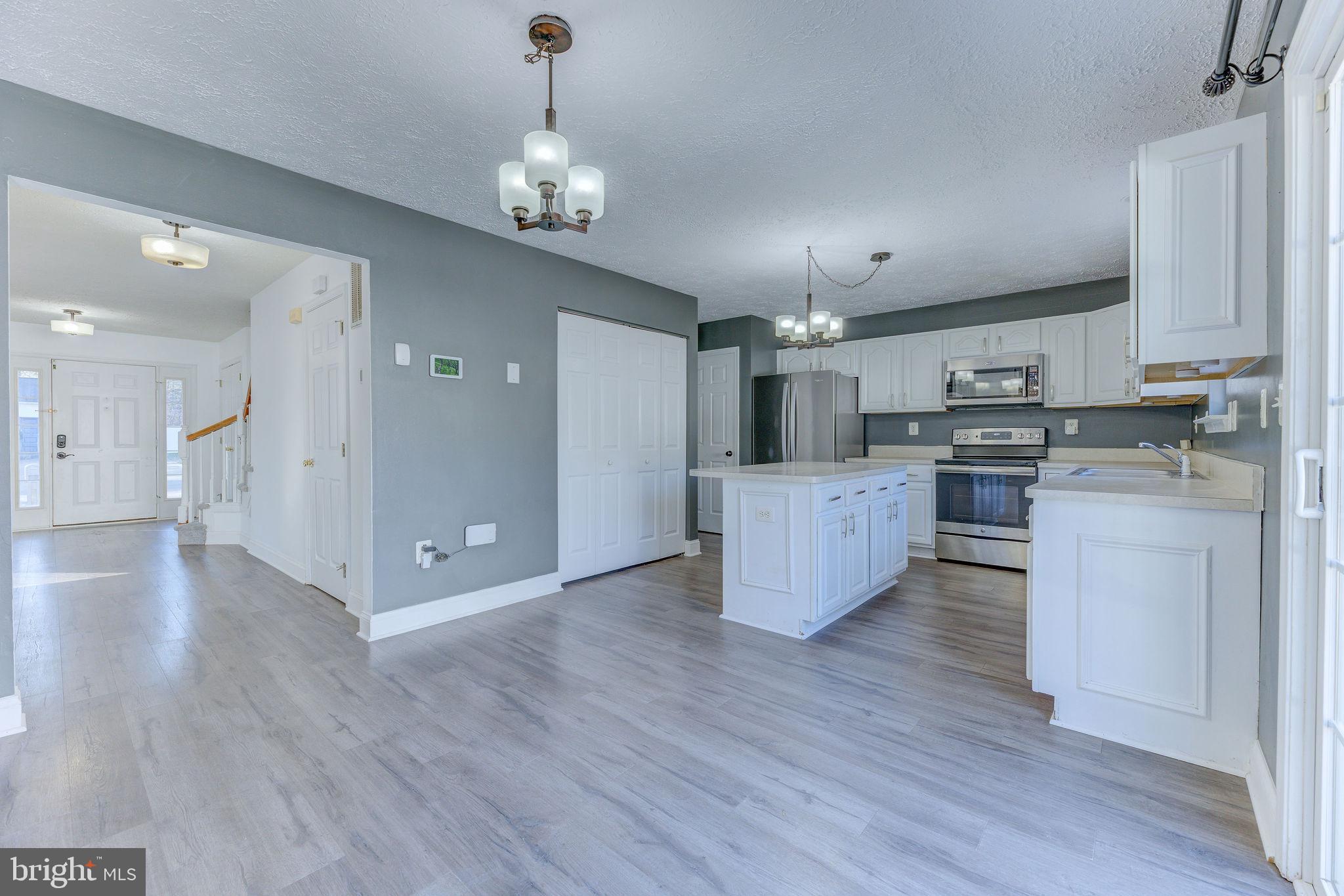 WILLOW WOODS - Residential