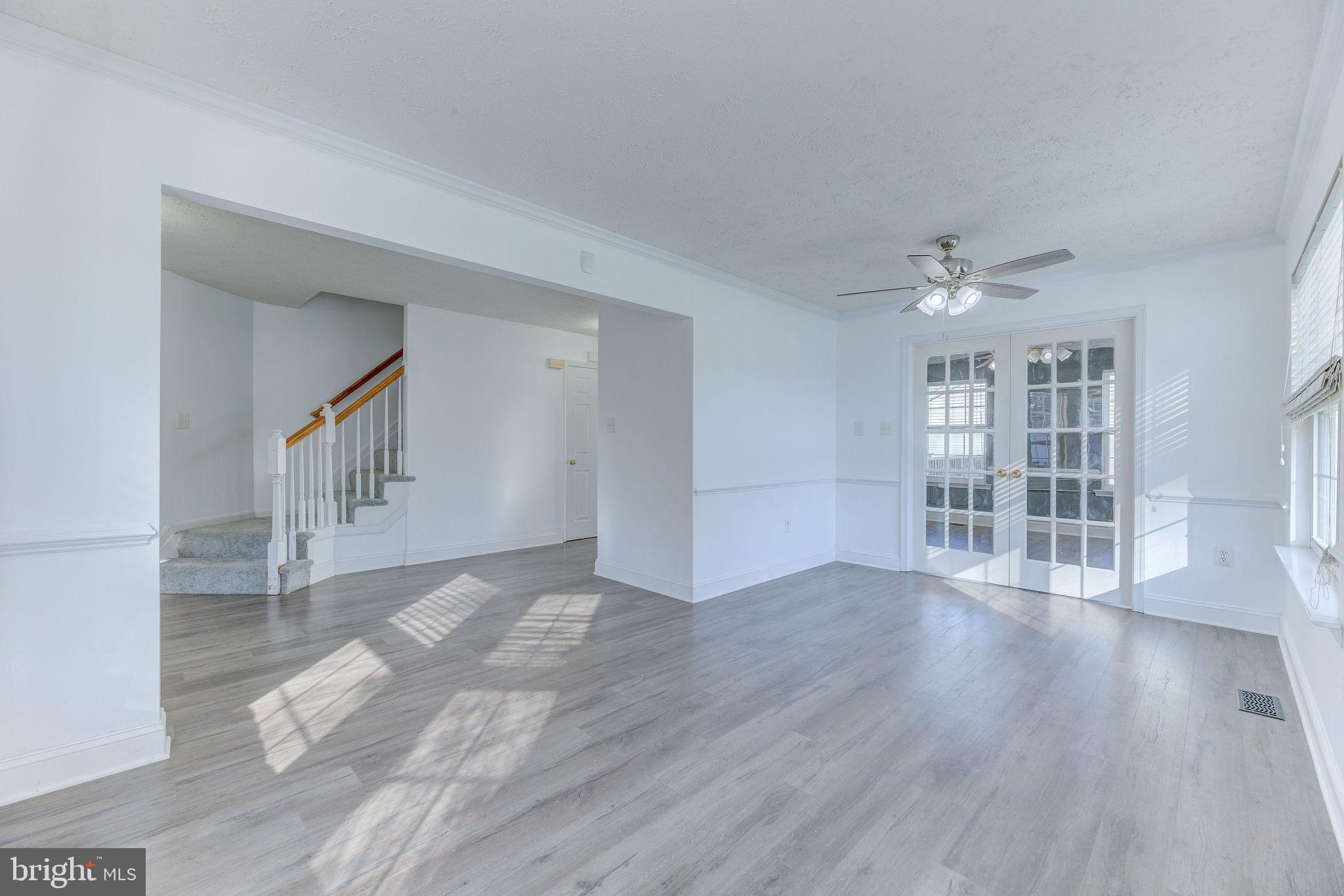 WILLOW WOODS - Residential