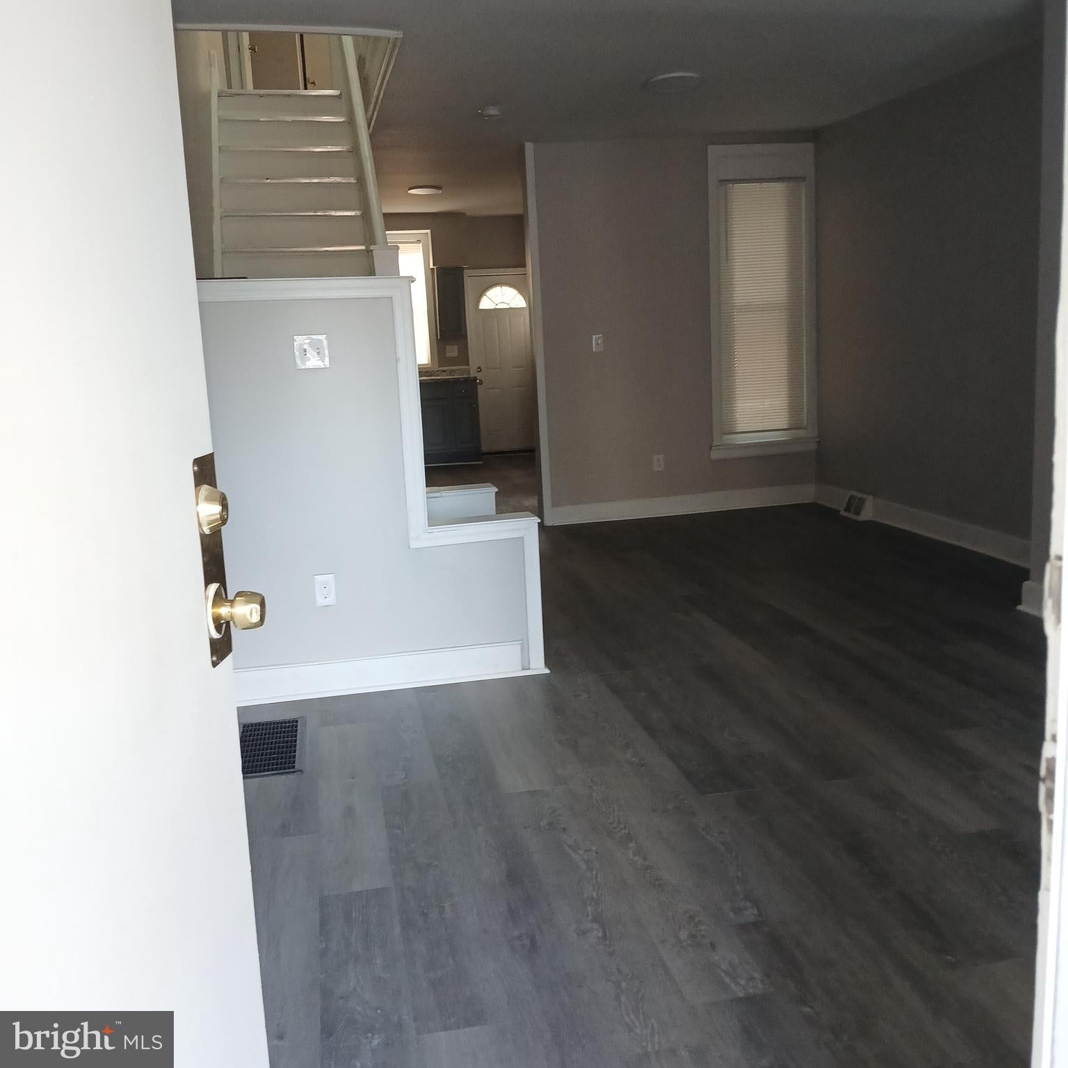 2918 TULIP STREET